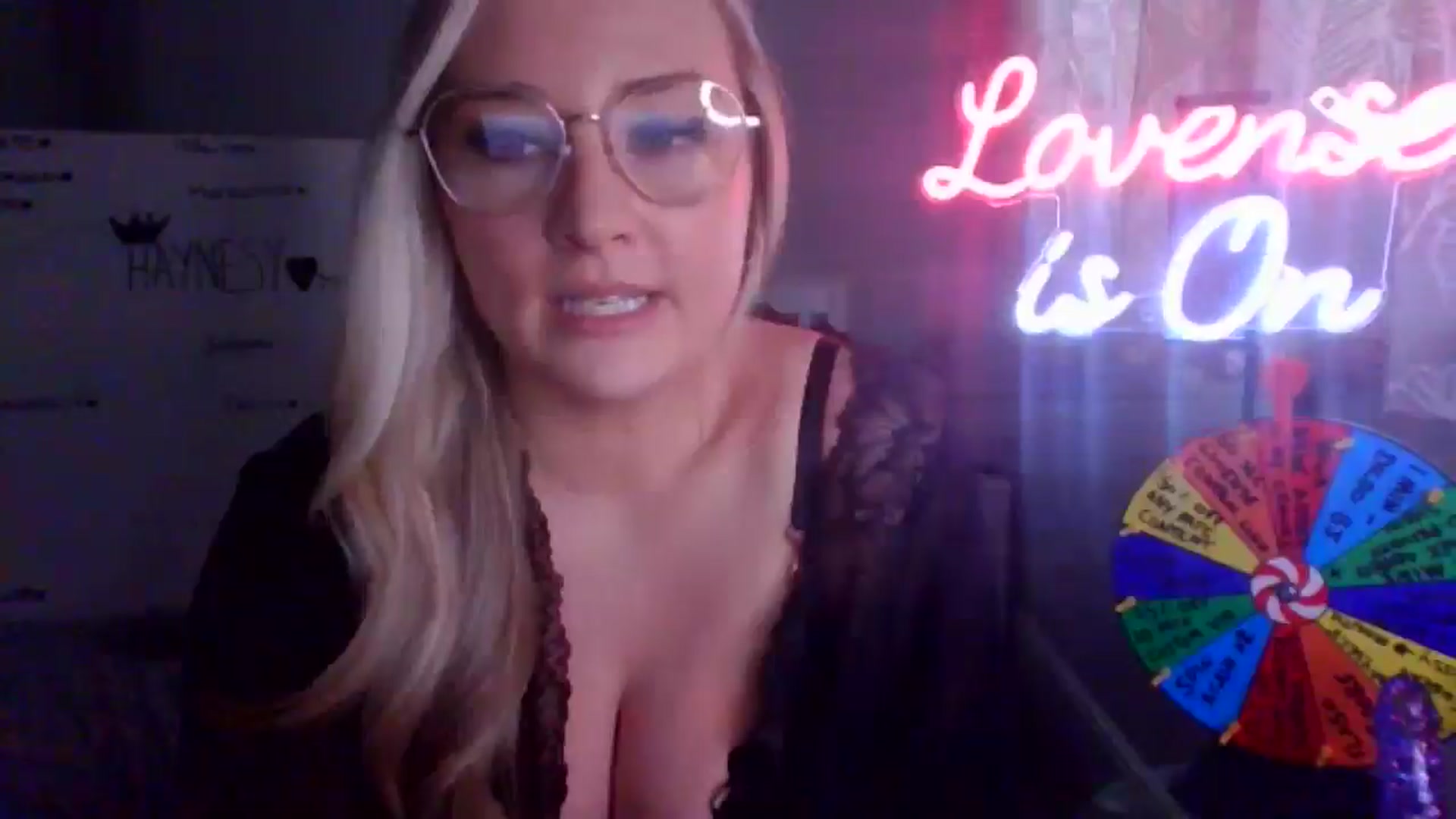Gallery image thumbnail from AlexisBrookeX's myfreecams stream on, 01/07/2025, 14:45 image 10 of 20