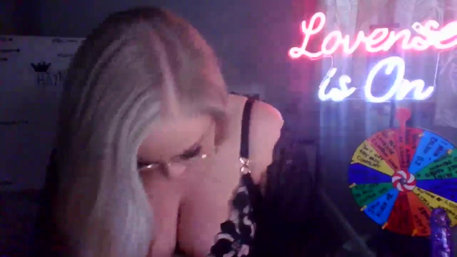 Gallery image thumbnail from AlexisBrookeX's myfreecams stream on, 01/07/2025, 14:45 image 6 of 20