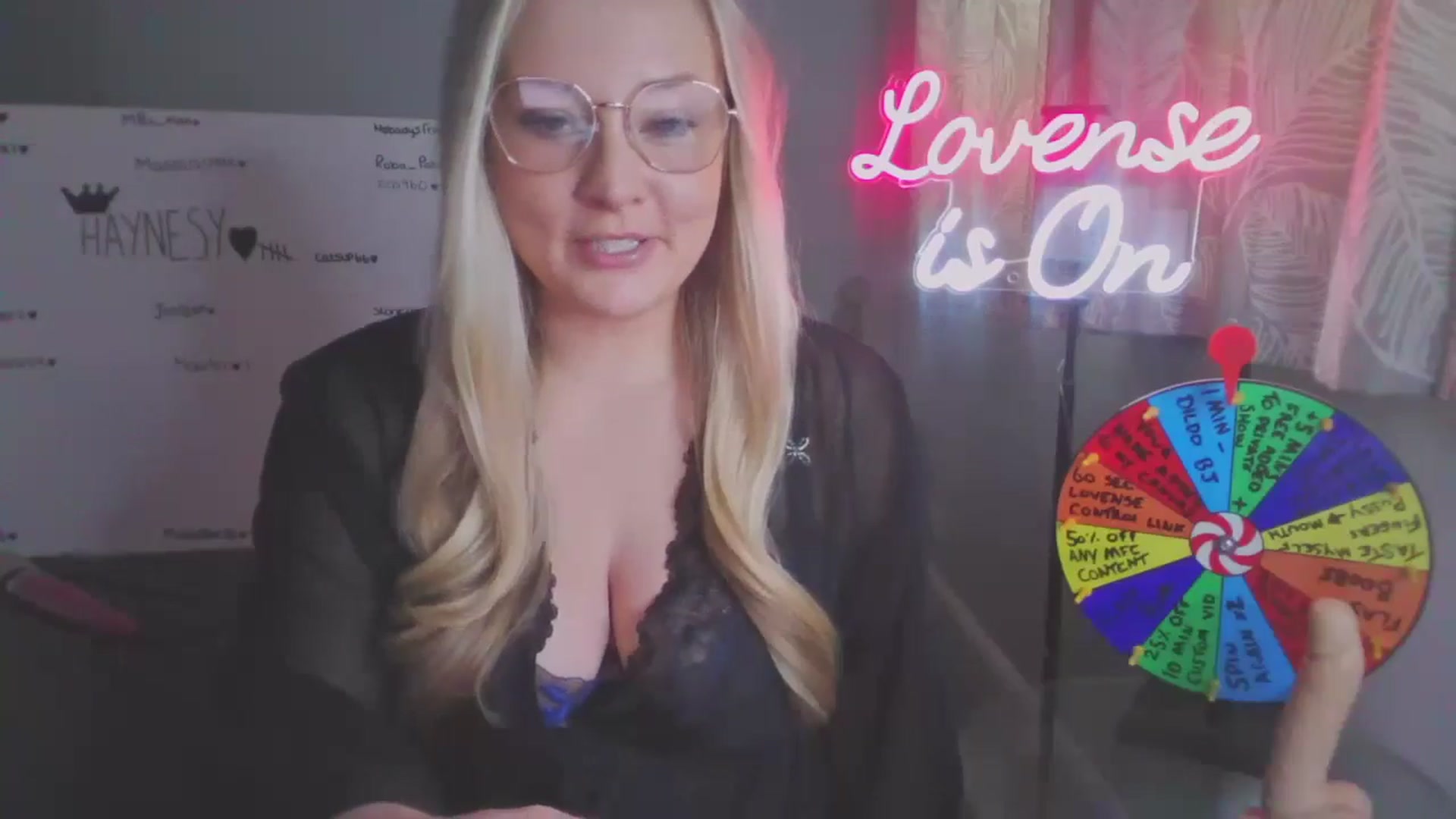 Gallery image thumbnail from AlexisBrookeX's myfreecams stream on, 01/24/2025, 13:14 image 7 of 20