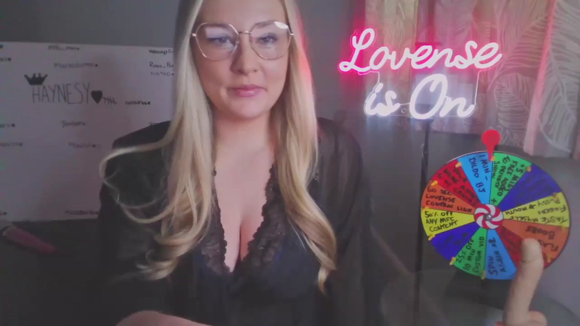 Gallery image thumbnail from AlexisBrookeX's myfreecams stream on, 01/24/2025, 13:14 image 1 of 20