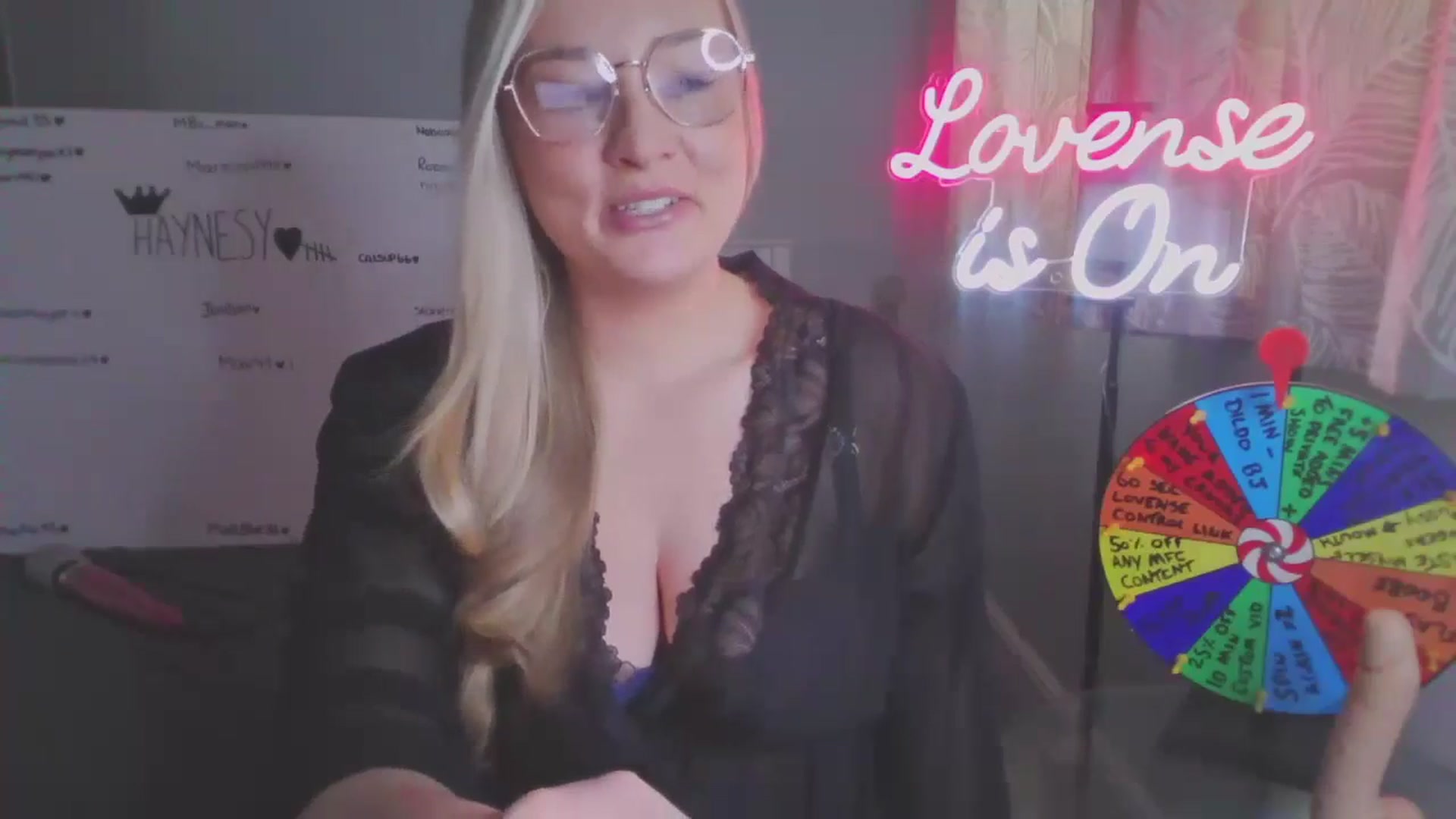Gallery image thumbnail from AlexisBrookeX's myfreecams stream on, 01/24/2025, 13:14 image 13 of 20