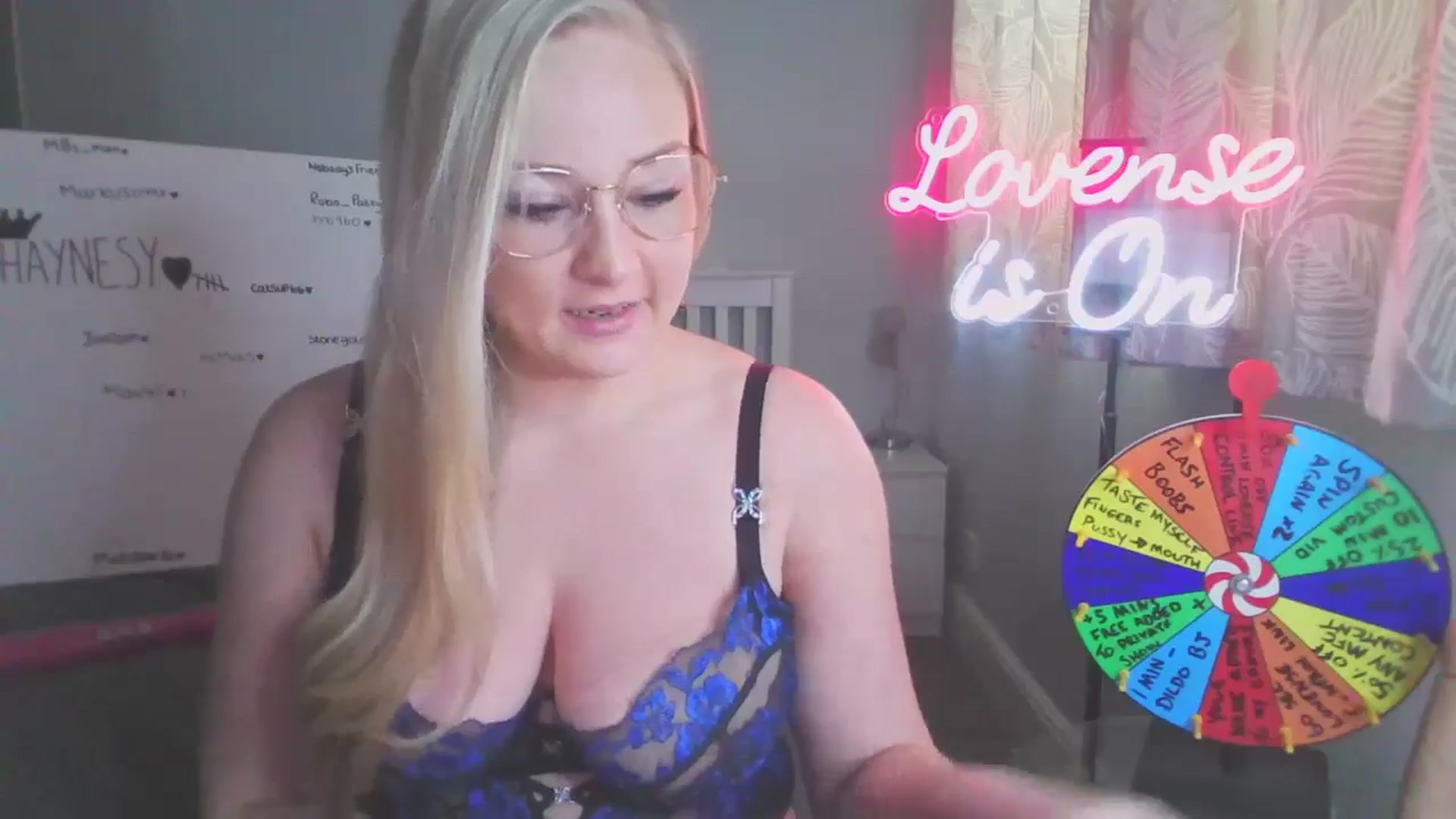 Gallery image thumbnail from AlexisBrookeX's myfreecams stream on, 01/24/2025, 14:45 image 7 of 20