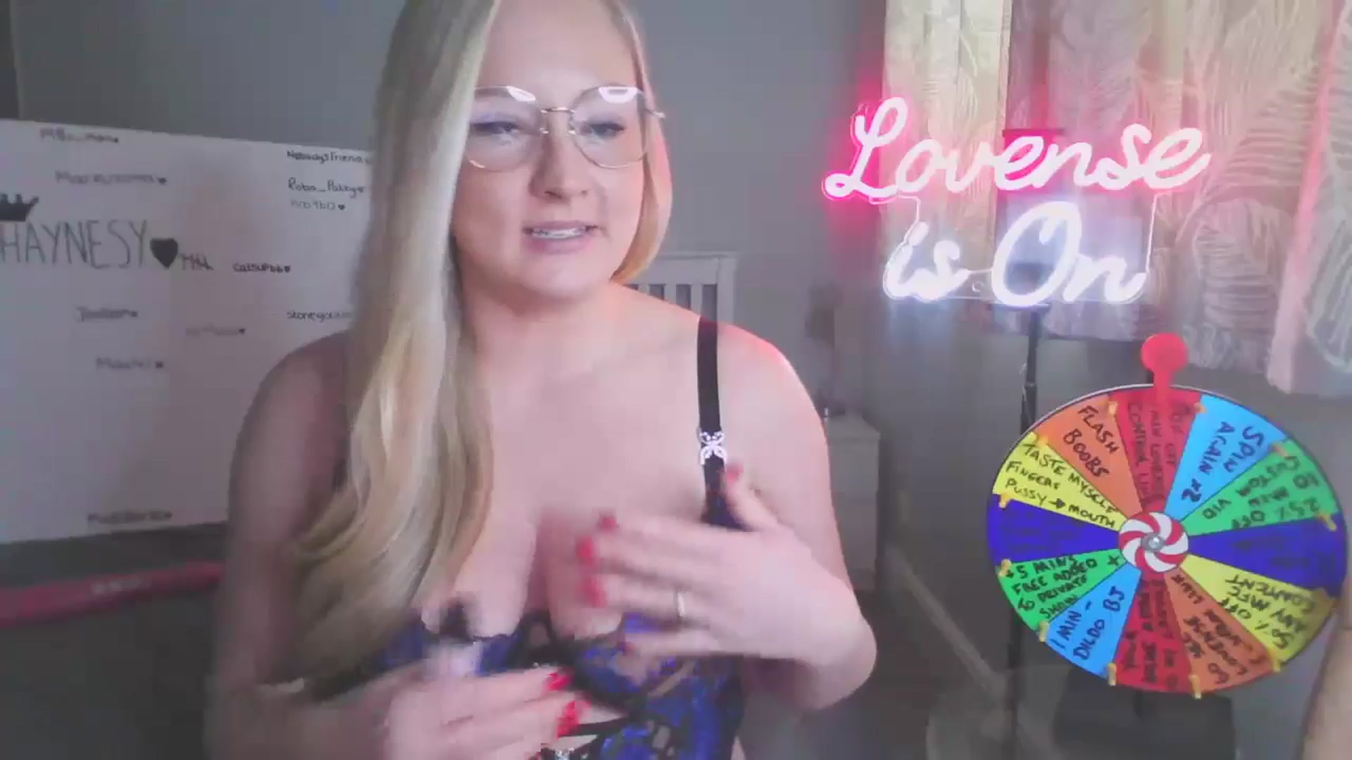 Gallery image thumbnail from AlexisBrookeX's myfreecams stream on, 01/24/2025, 14:45 image 5 of 20