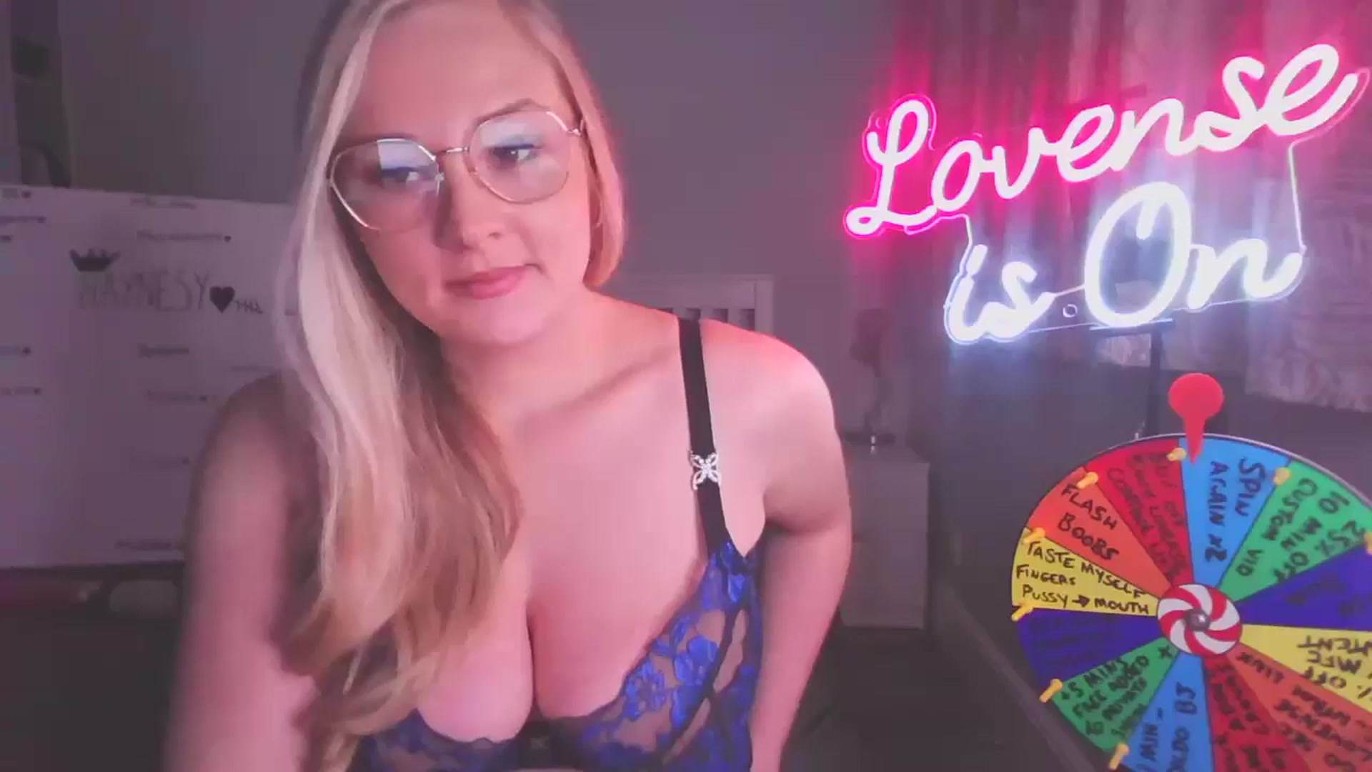 Gallery image thumbnail from AlexisBrookeX's myfreecams stream on, 01/24/2025, 18:17 image 1 of 20