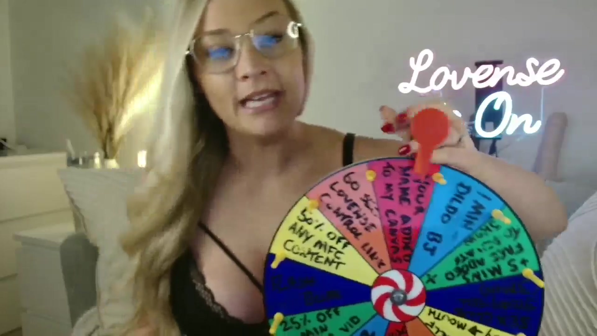 Gallery image thumbnail from AlexisBrookeX's myfreecams stream on, 01/28/2025, 16:48 image 5 of 20