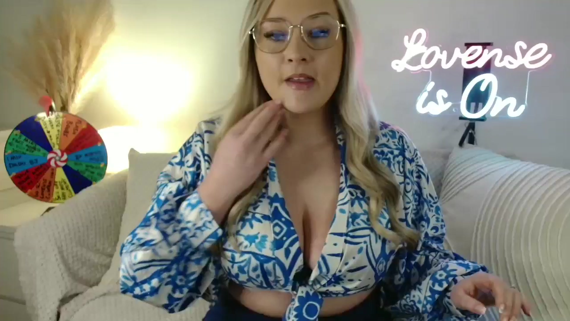Gallery image thumbnail from AlexisBrookeX's myfreecams stream on, 02/15/2025, 13:24 image 1 of 20