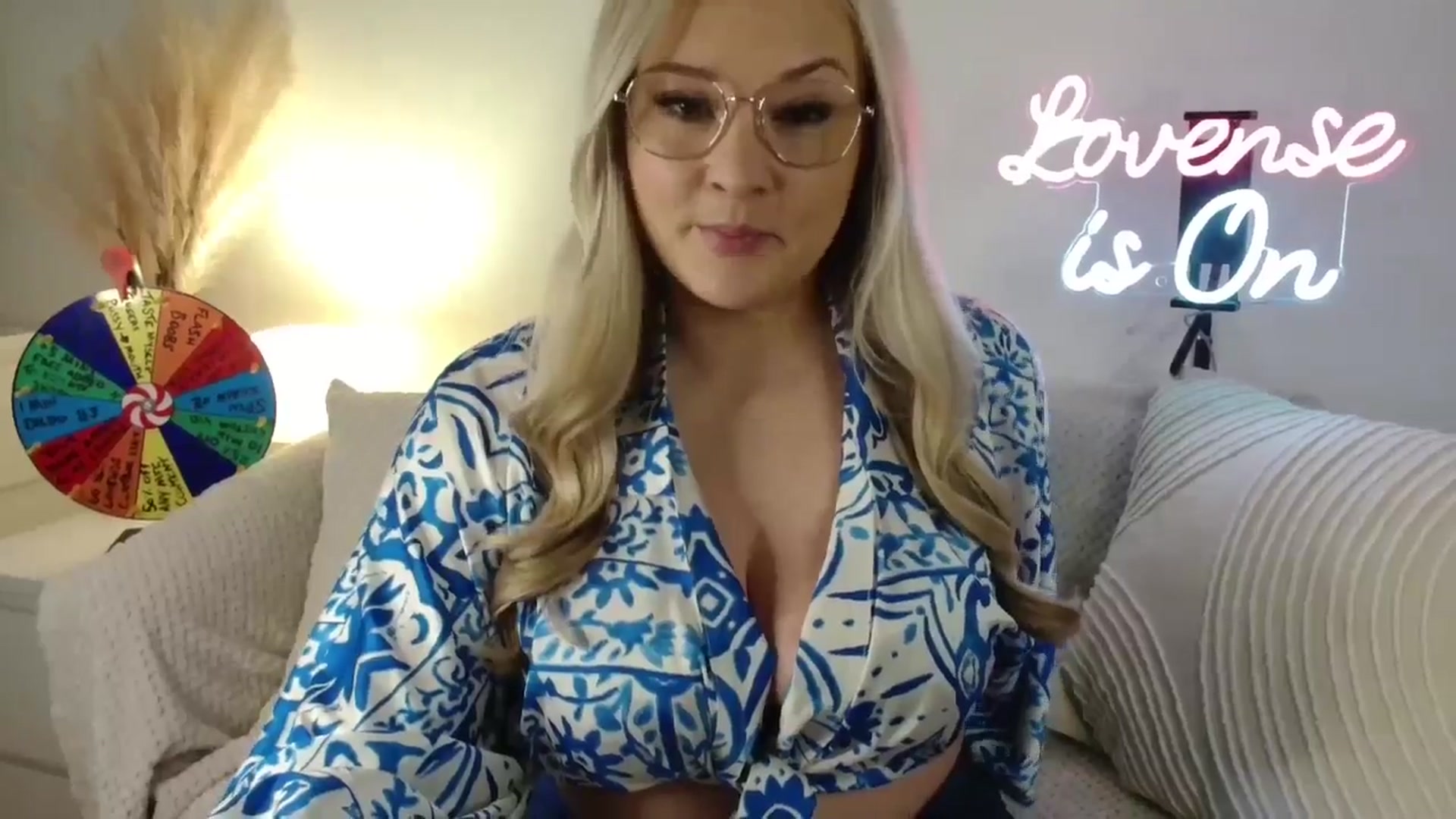 Gallery image thumbnail from AlexisBrookeX's myfreecams stream on, 02/15/2025, 13:24 image 9 of 20
