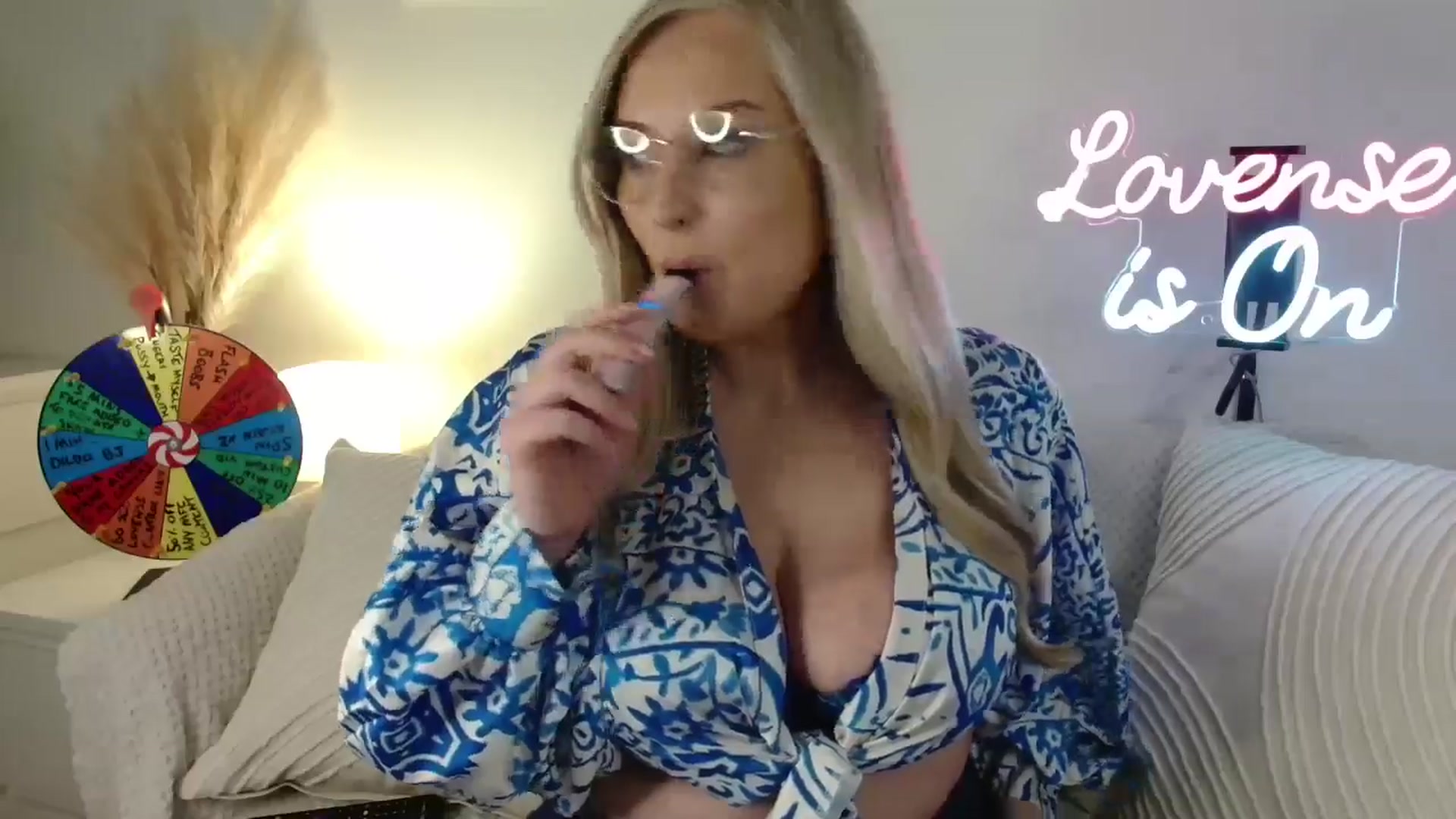 Gallery image thumbnail from AlexisBrookeX's myfreecams stream on, 02/15/2025, 14:13 image 8 of 20