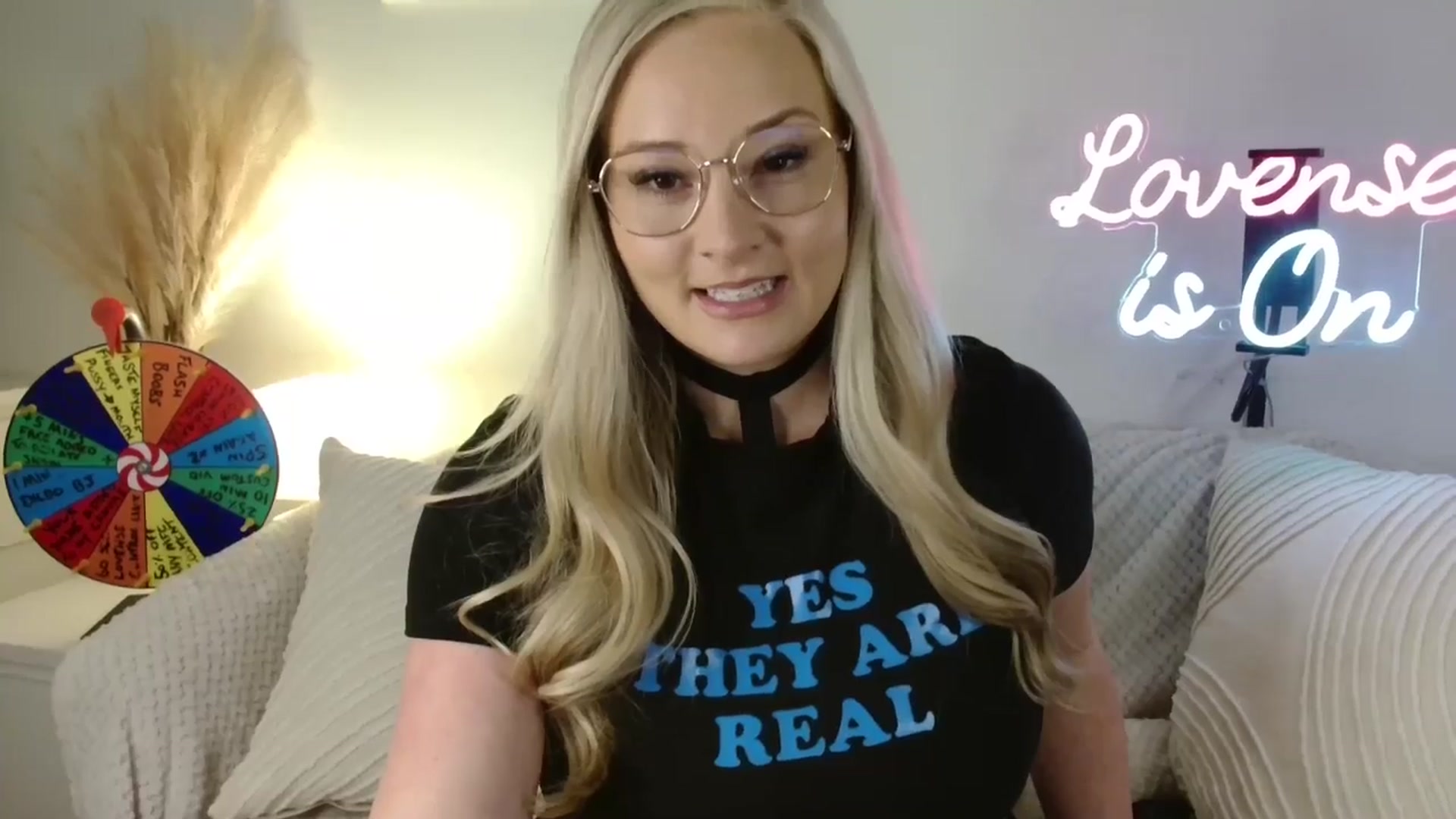 Gallery image thumbnail from AlexisBrookeX's myfreecams stream on, 02/19/2025, 14:52 image 11 of 20