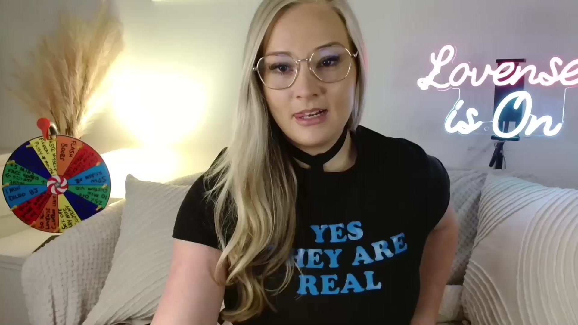 Gallery image thumbnail from AlexisBrookeX's myfreecams stream on, 02/19/2025, 14:52 image 18 of 20