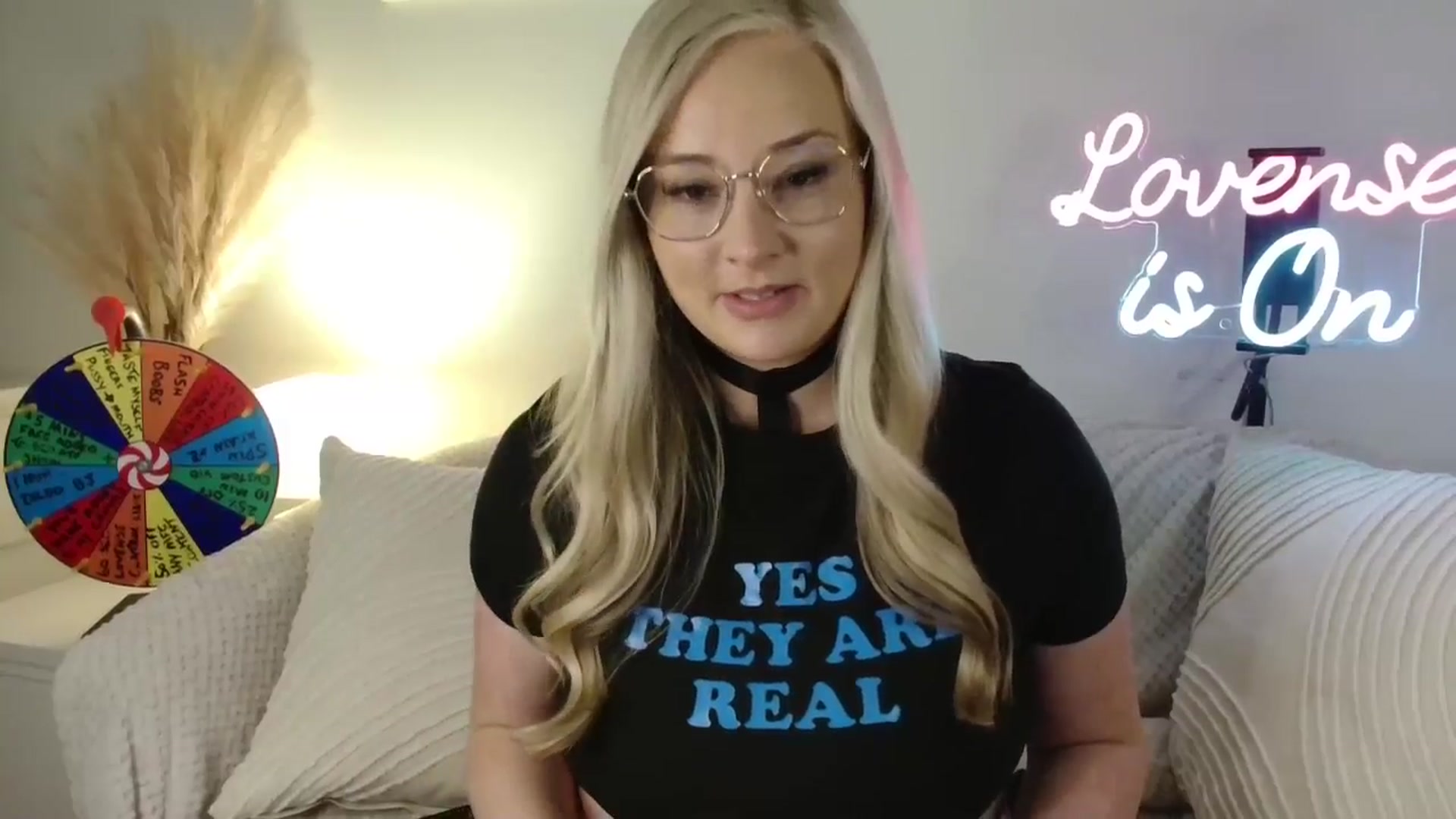Gallery image thumbnail from AlexisBrookeX's myfreecams stream on, 02/19/2025, 14:52 image 14 of 20