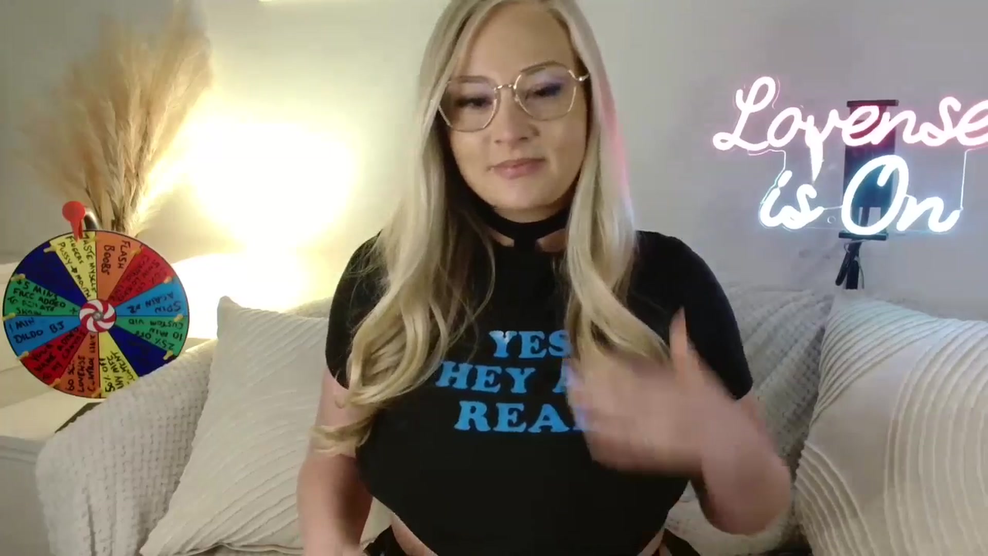 Gallery image thumbnail from AlexisBrookeX's myfreecams stream on, 02/19/2025, 14:52 image 10 of 20