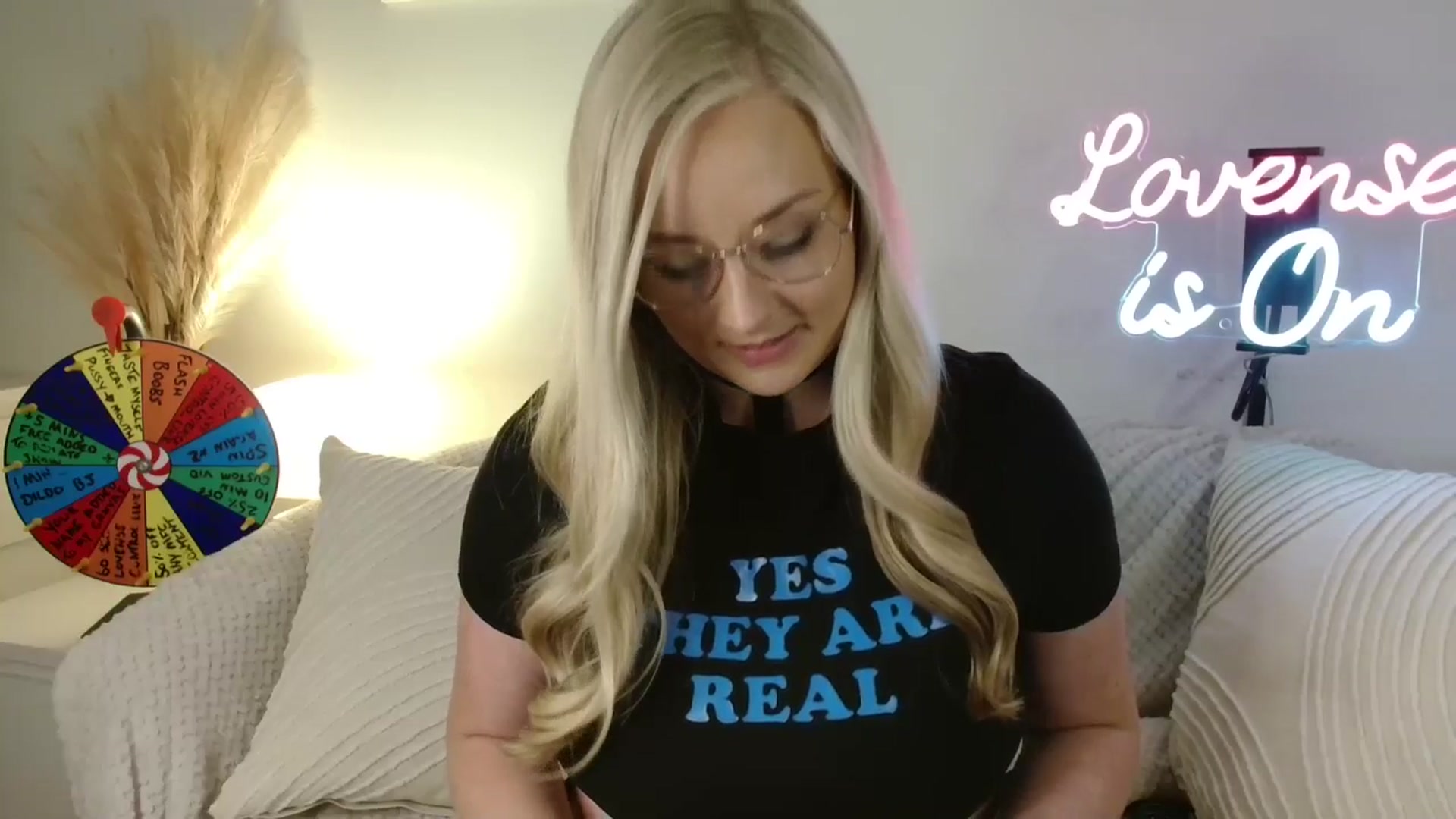 Gallery image thumbnail from AlexisBrookeX's myfreecams stream on, 02/19/2025, 14:52 image 12 of 20