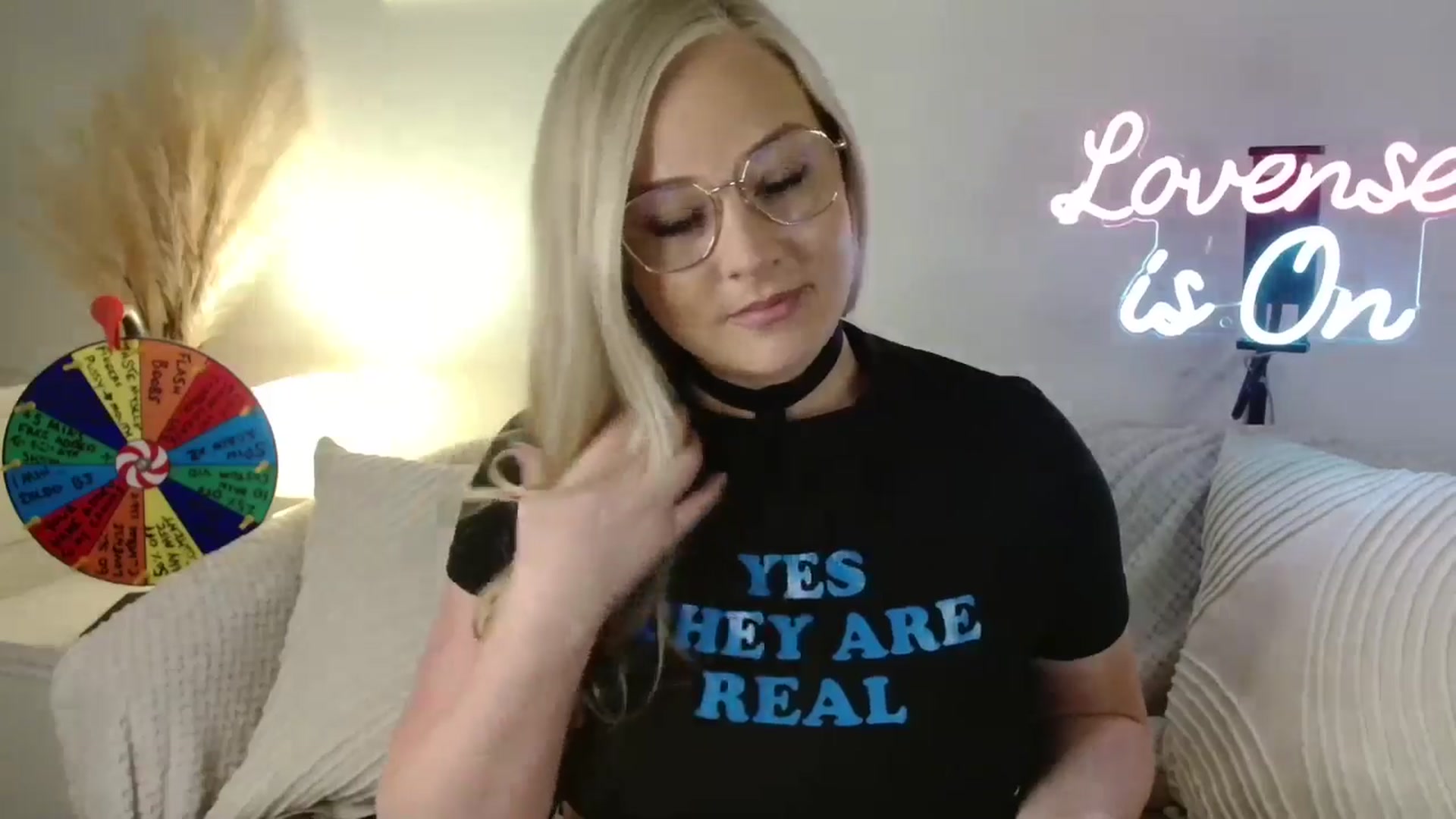 Gallery image thumbnail from AlexisBrookeX's myfreecams stream on, 02/19/2025, 14:52 image 17 of 20