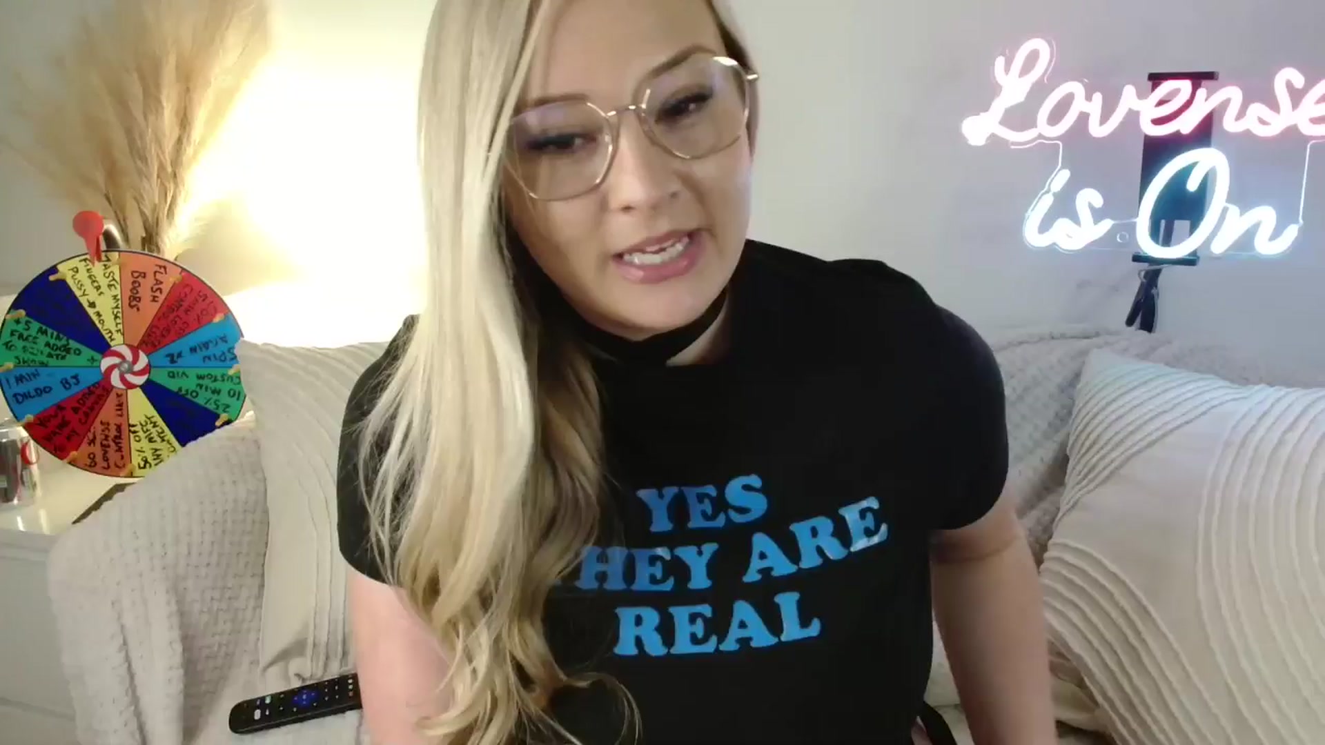 Gallery image thumbnail from AlexisBrookeX's myfreecams stream on, 02/19/2025, 16:08 image 20 of 20