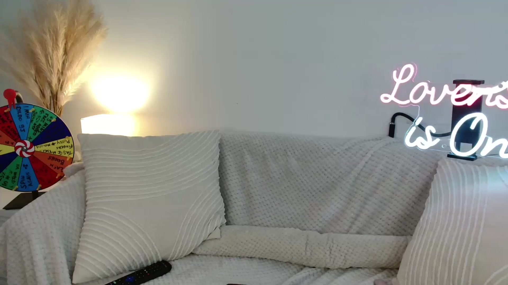 Gallery image thumbnail from AlexisBrookeX's myfreecams stream on, 03/16/2025, 14:37 image 18 of 20