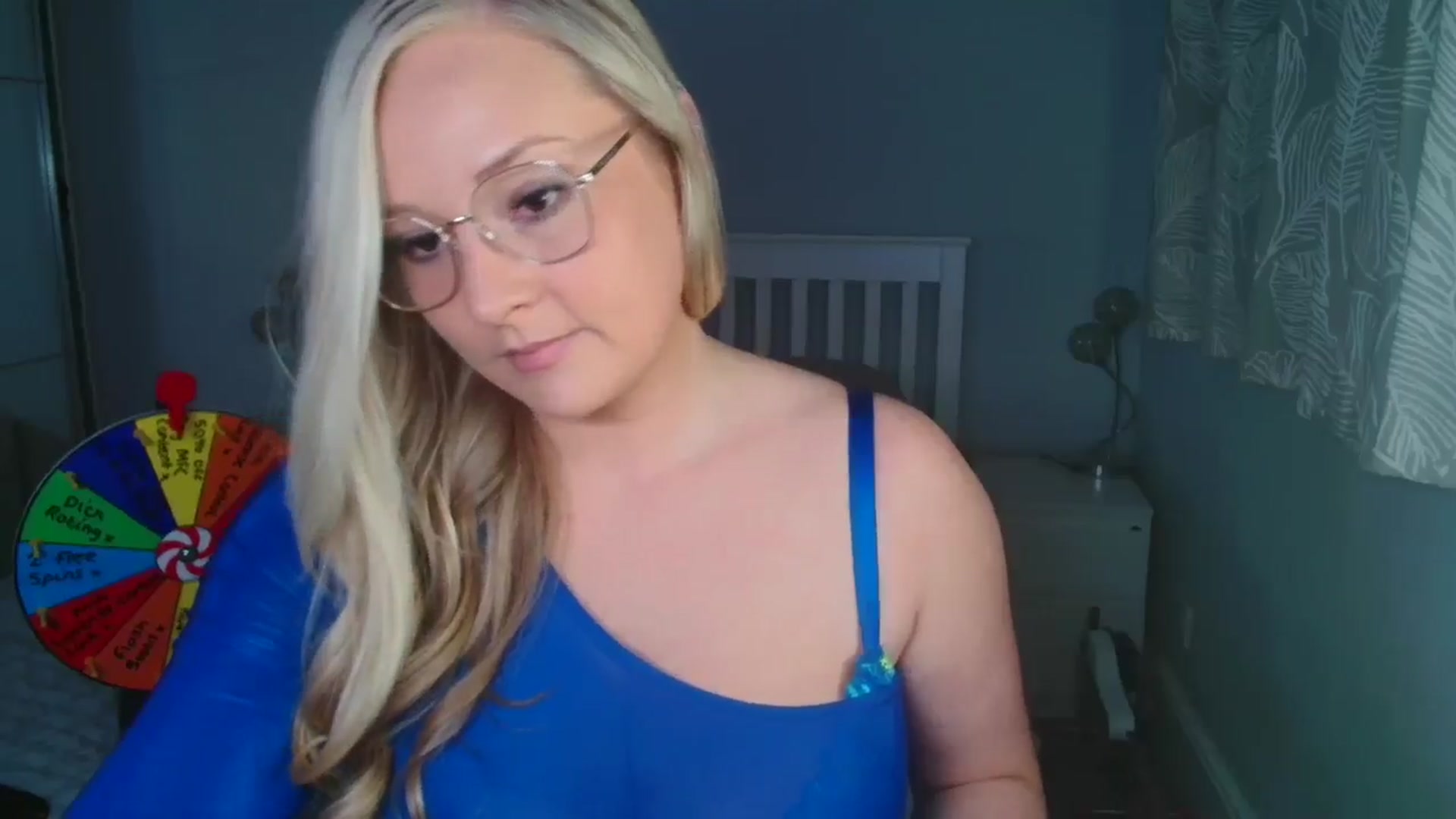 Gallery image thumbnail from AlexisBrookeX's myfreecams stream on, 03/31/2025, 20:04 image 12 of 20