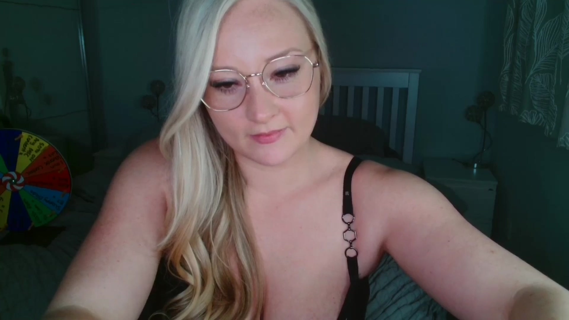 Gallery image thumbnail from AlexisBrookeX's myfreecams stream on, 04/09/2025, 23:42 image 18 of 20