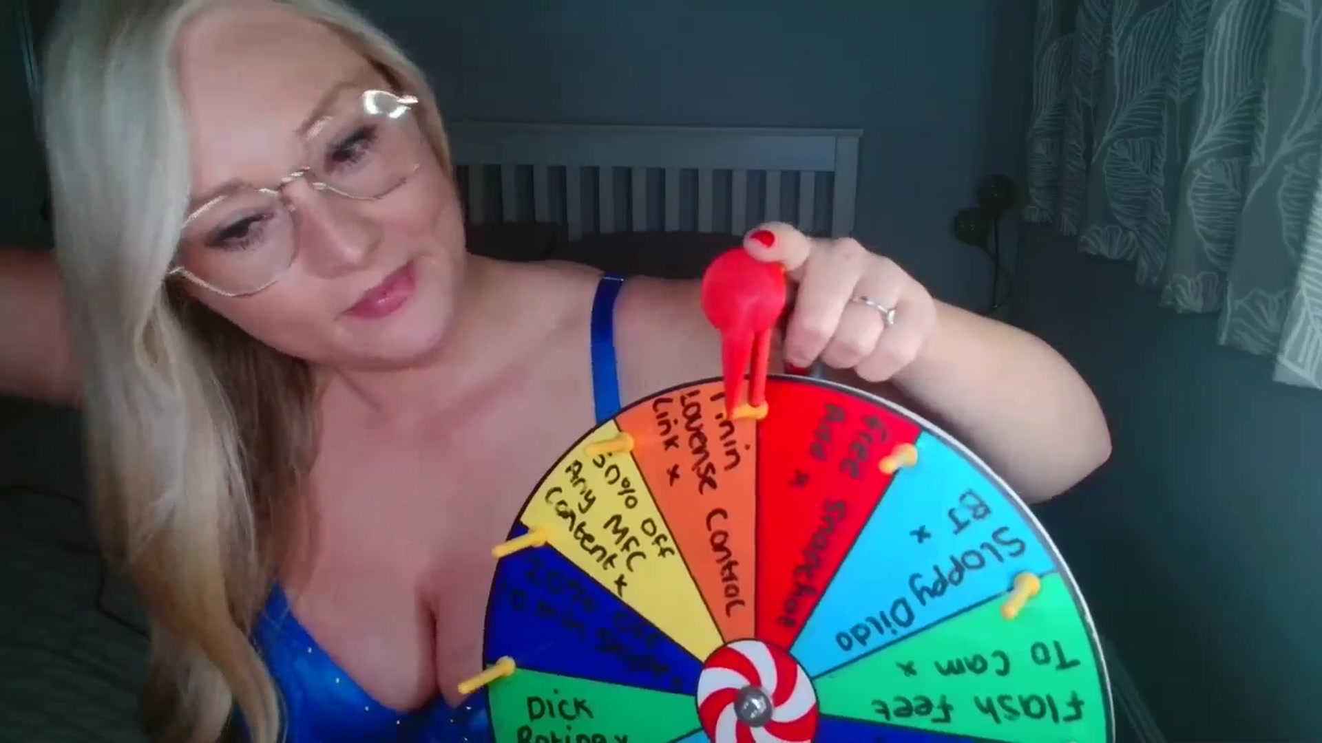 Gallery image thumbnail from AlexisBrookeX's myfreecams stream on, 04/18/2025, 23:30 image 11 of 20