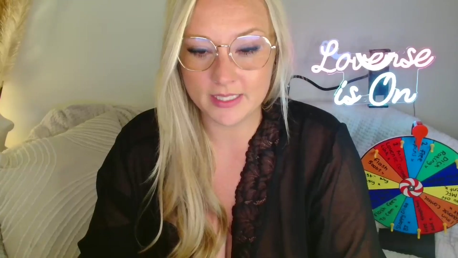 Gallery image thumbnail from AlexisBrookeX's myfreecams stream on, 06/04/2025, 24:03 image 4 of 20