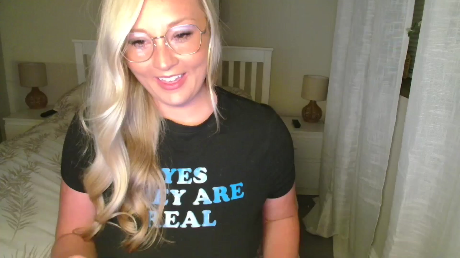 Gallery image thumbnail from AlexisBrookeX's myfreecams stream on, 06/13/2025, 23:28 image 8 of 20