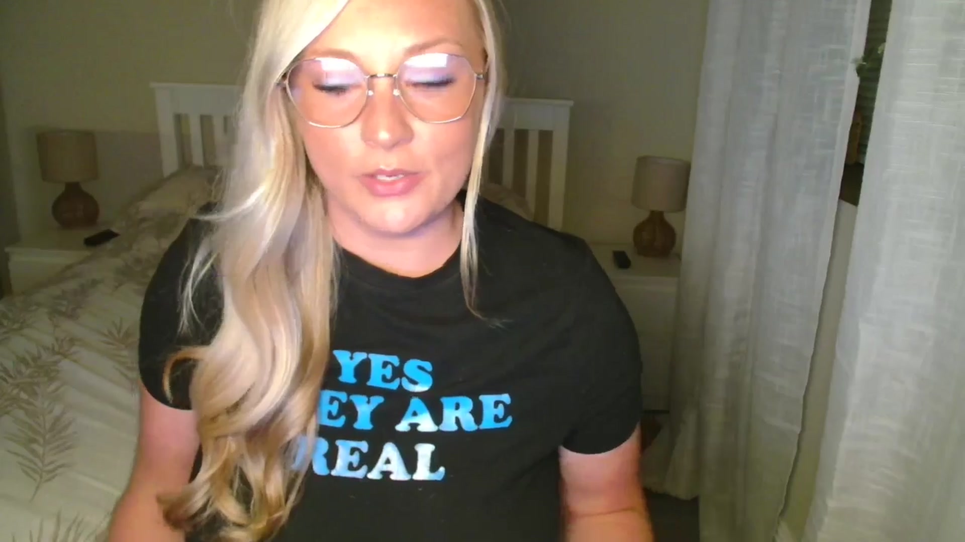 Gallery image thumbnail from AlexisBrookeX's myfreecams stream on, 06/13/2025, 23:28 image 2 of 20