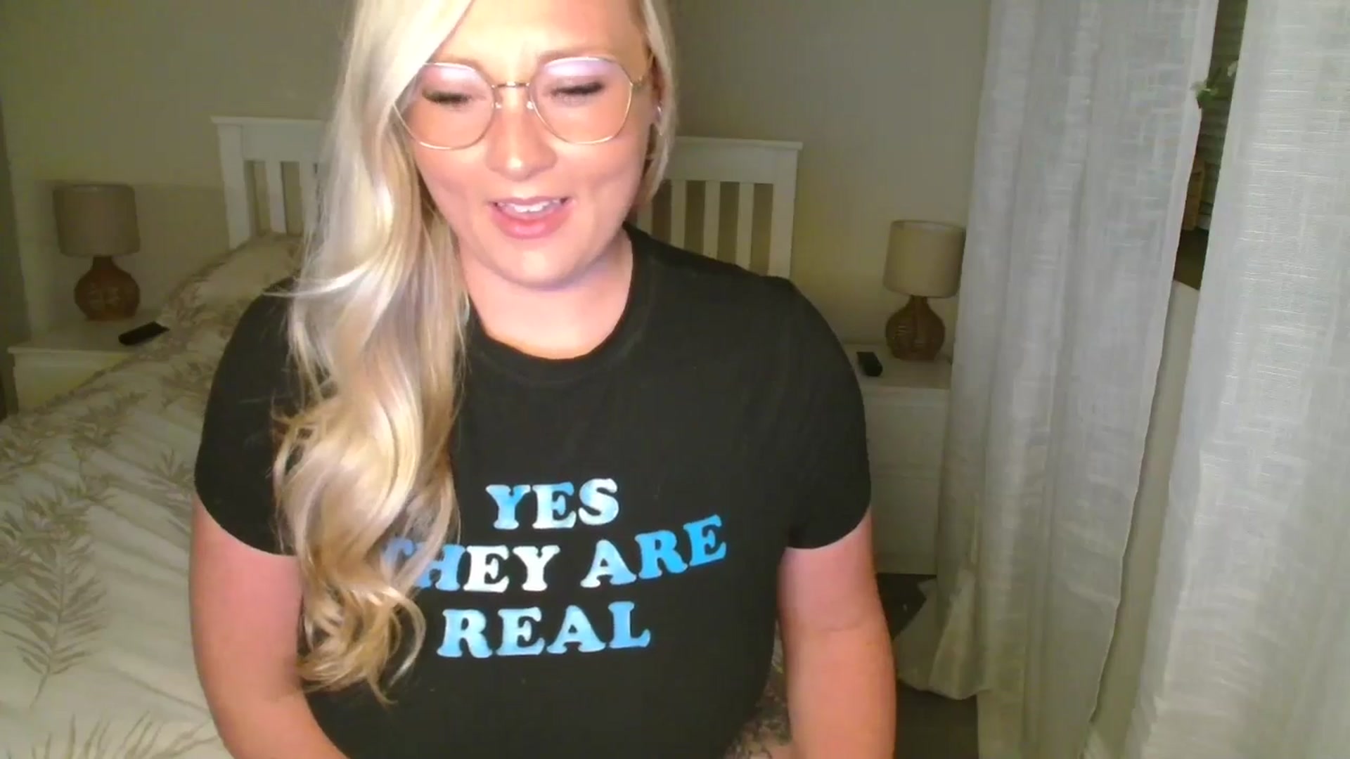 Gallery image thumbnail from AlexisBrookeX's myfreecams stream on, 06/13/2025, 23:28 image 9 of 20