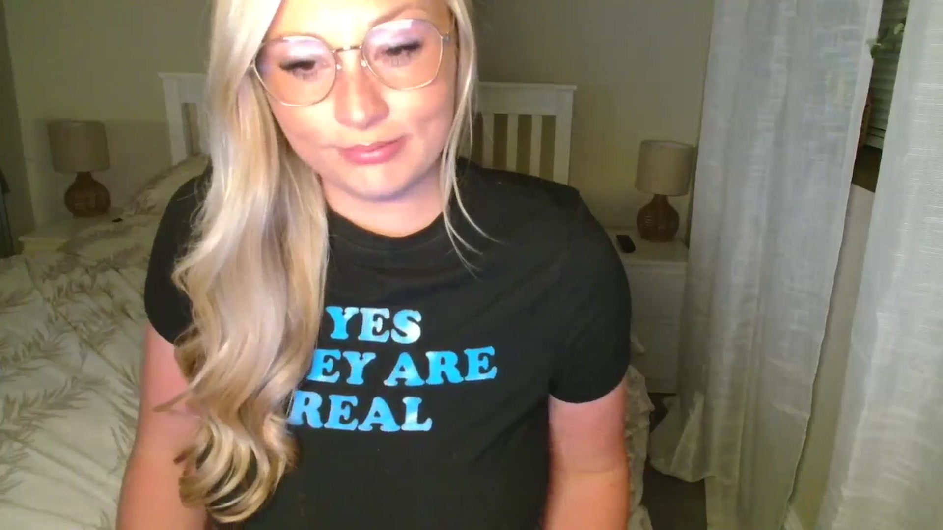 Gallery image thumbnail from AlexisBrookeX's myfreecams stream on, 06/14/2025, 24:57 image 11 of 20