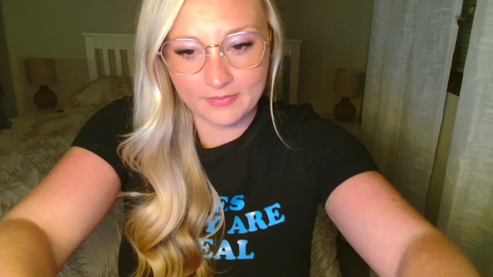 Gallery image thumbnail from AlexisBrookeX's myfreecams stream on, 06/14/2025, 24:57 image 7 of 20