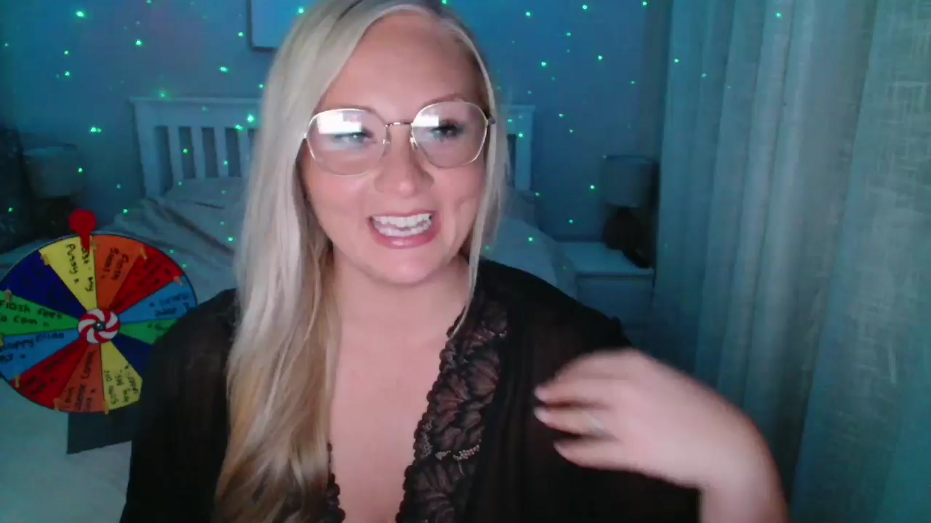 Gallery image thumbnail from AlexisBrookeX's myfreecams stream on, 07/25/2025, 23:01 image 1 of 20