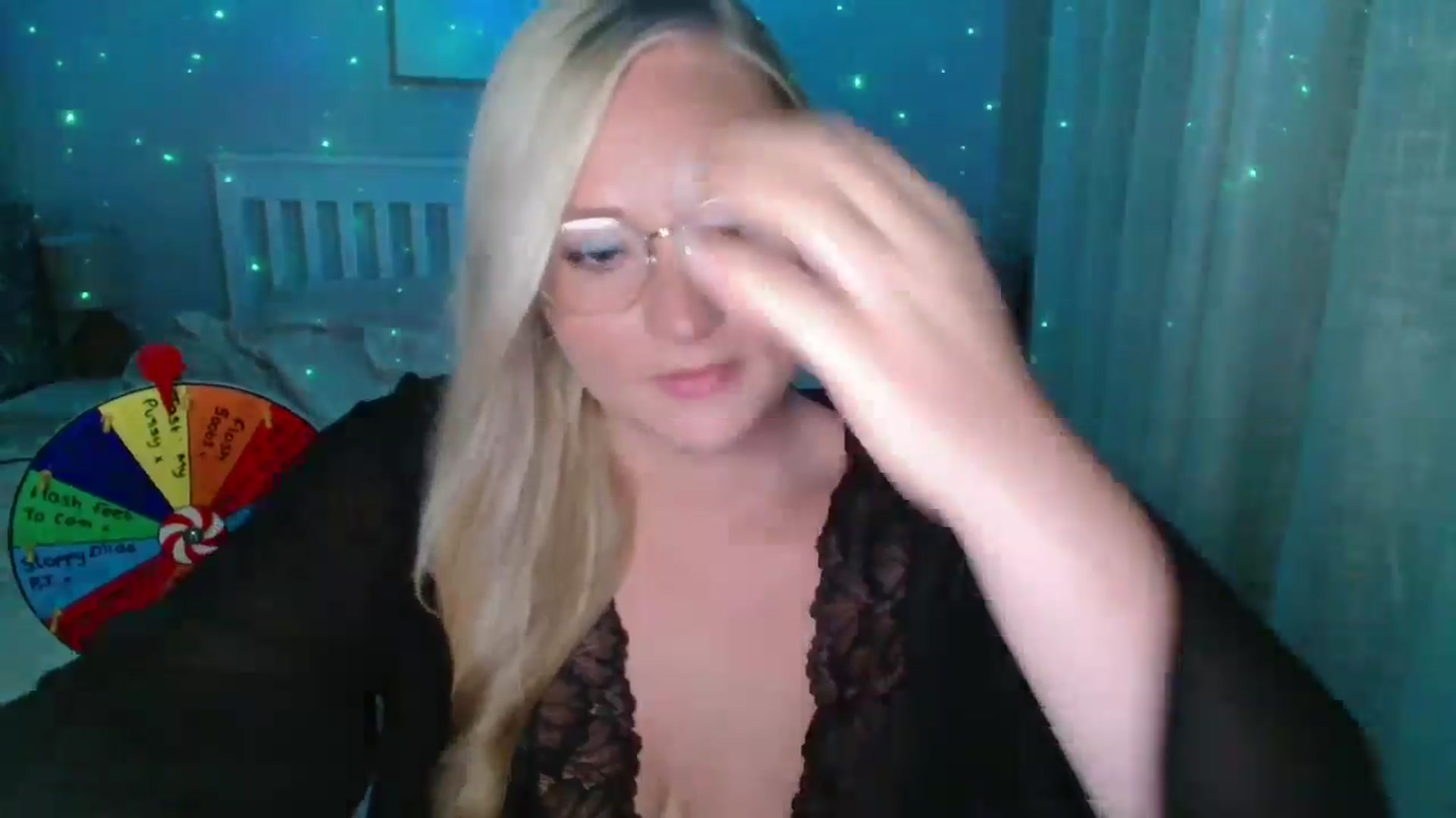 Gallery image thumbnail from AlexisBrookeX's myfreecams stream on, 07/25/2025, 23:01 image 19 of 20