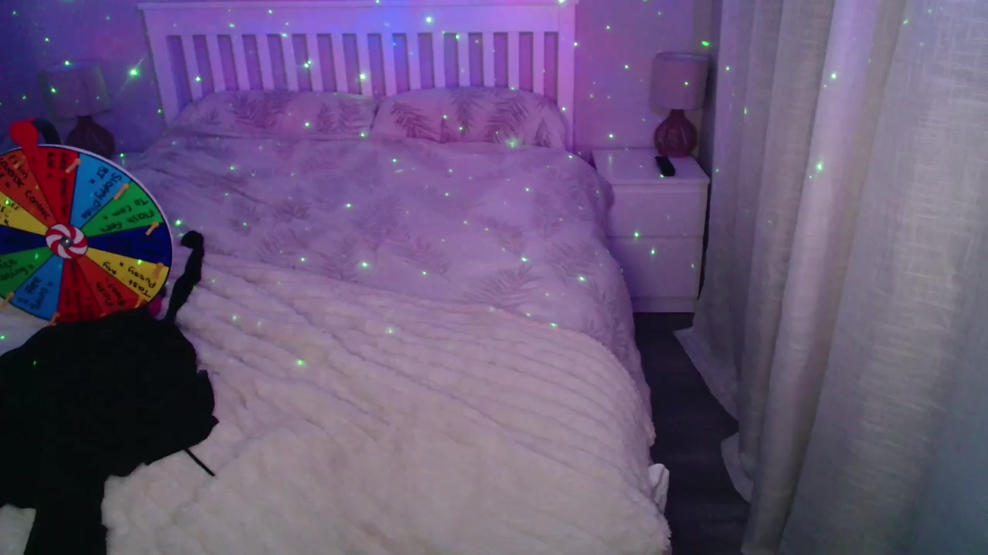 Gallery image thumbnail from AlexisBrookeX's myfreecams stream on, 08/01/2025, 23:57 image 18 of 20