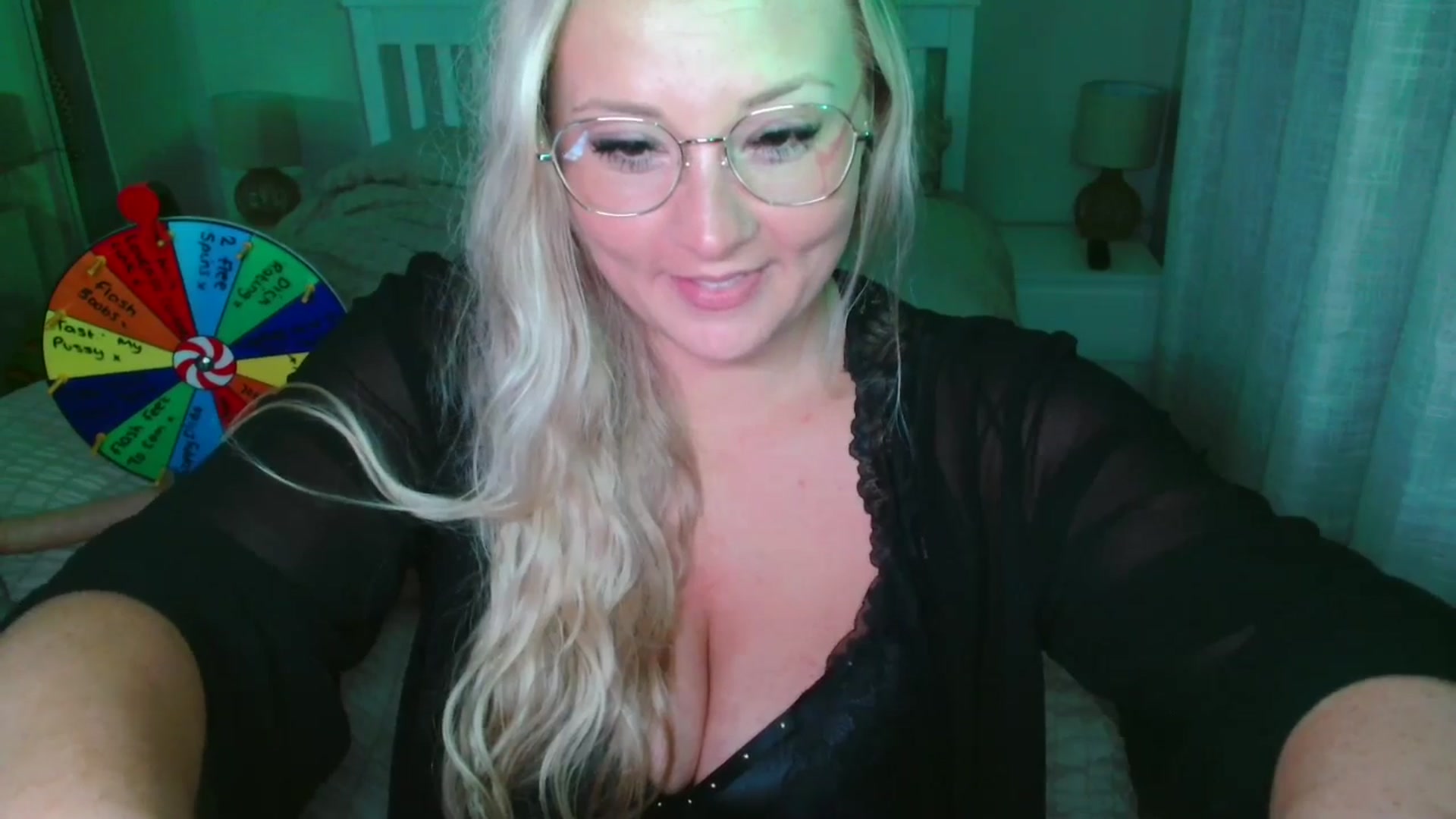 Gallery image thumbnail from AlexisBrookeX's myfreecams stream on, 08/15/2025, 23:07 image 19 of 20