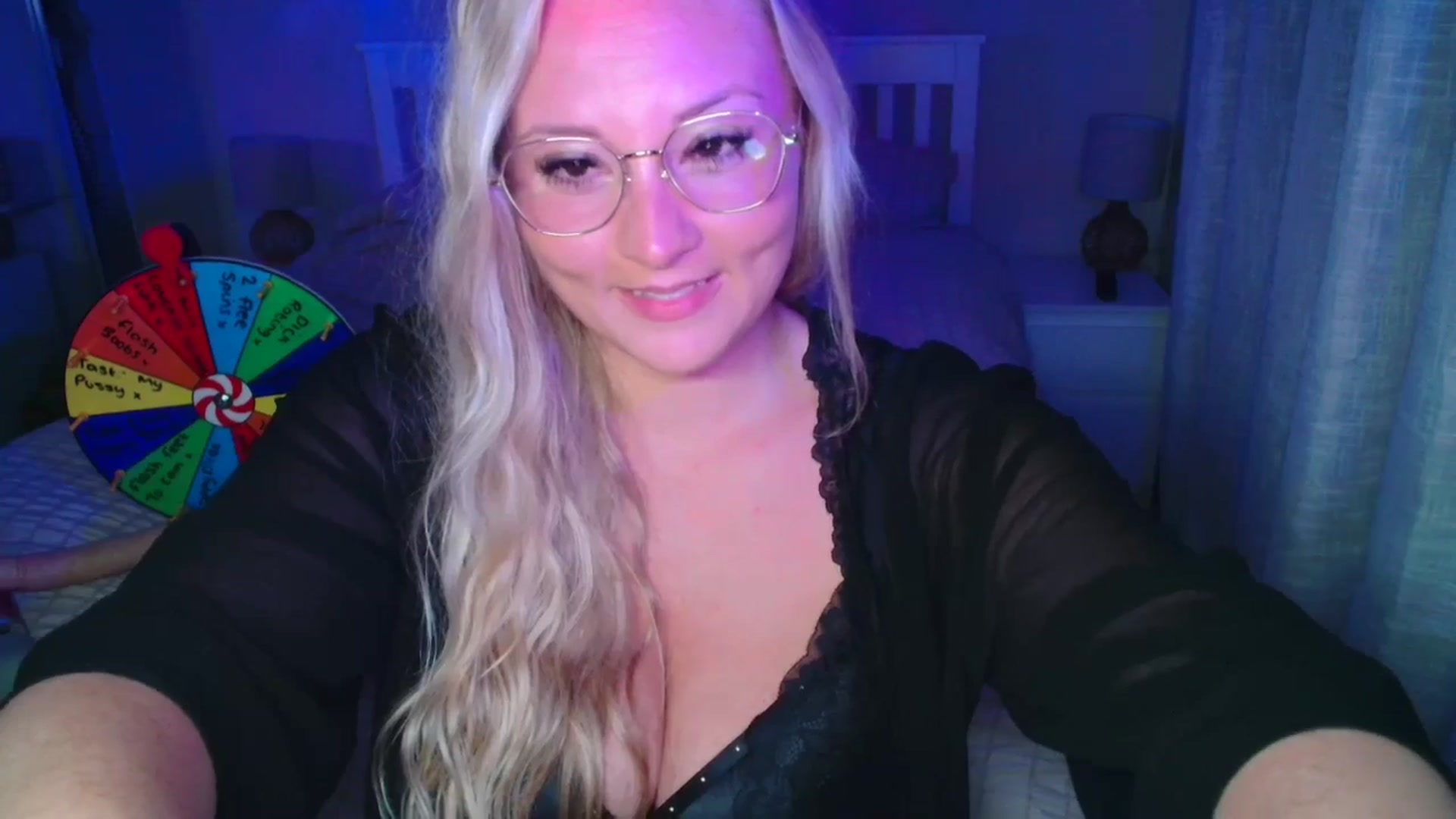 Gallery image thumbnail from AlexisBrookeX's myfreecams stream on, 08/15/2025, 23:07 image 14 of 20