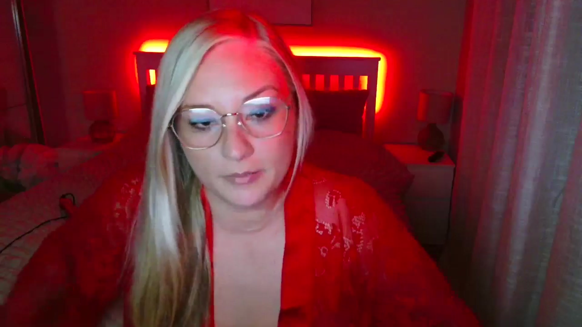 Gallery image thumbnail from AlexisBrookeX's myfreecams stream on, 08/29/2025, 23:26 image 17 of 20