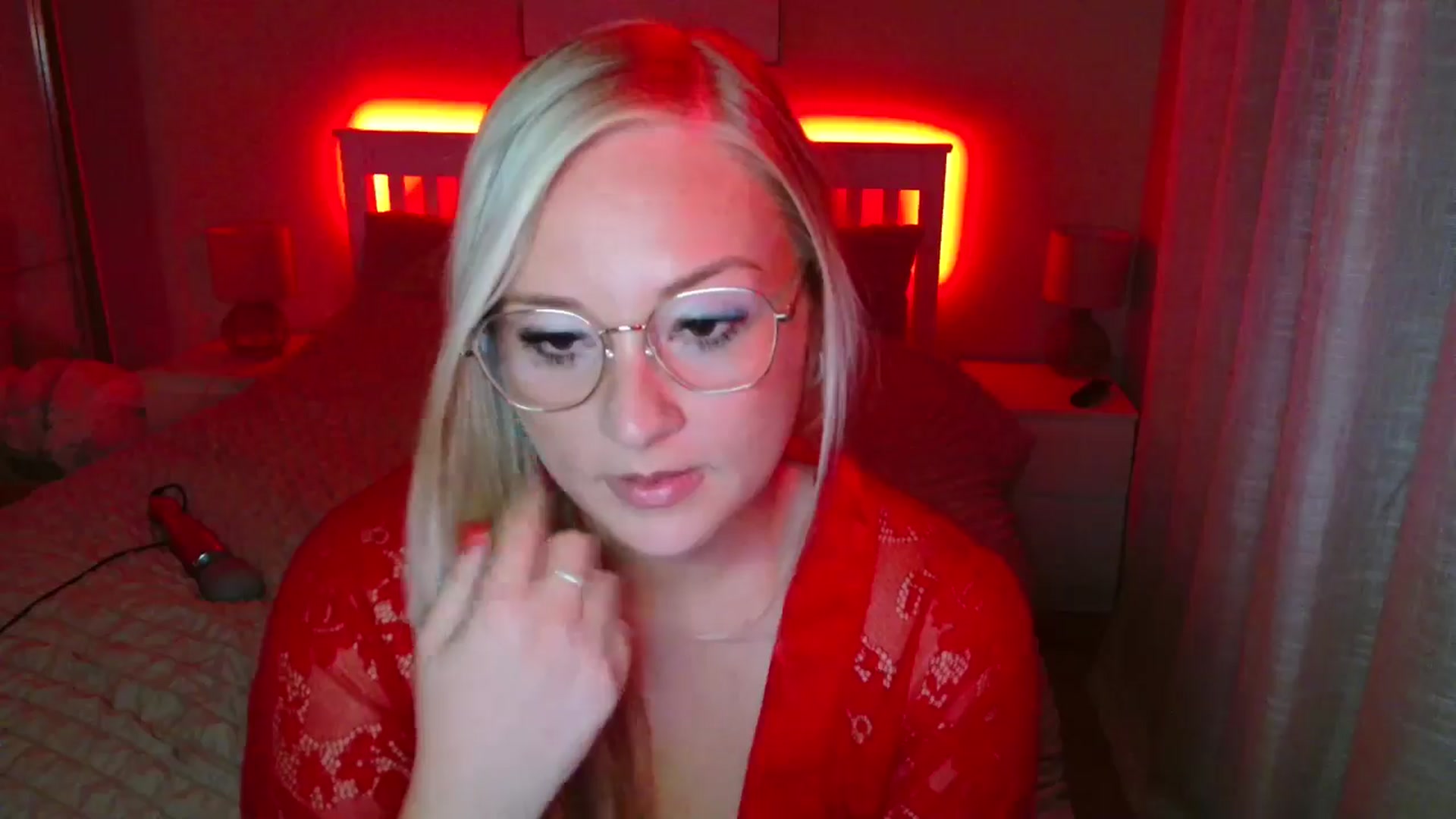 Gallery image thumbnail from AlexisBrookeX's myfreecams stream on, 08/29/2025, 23:26 image 14 of 20