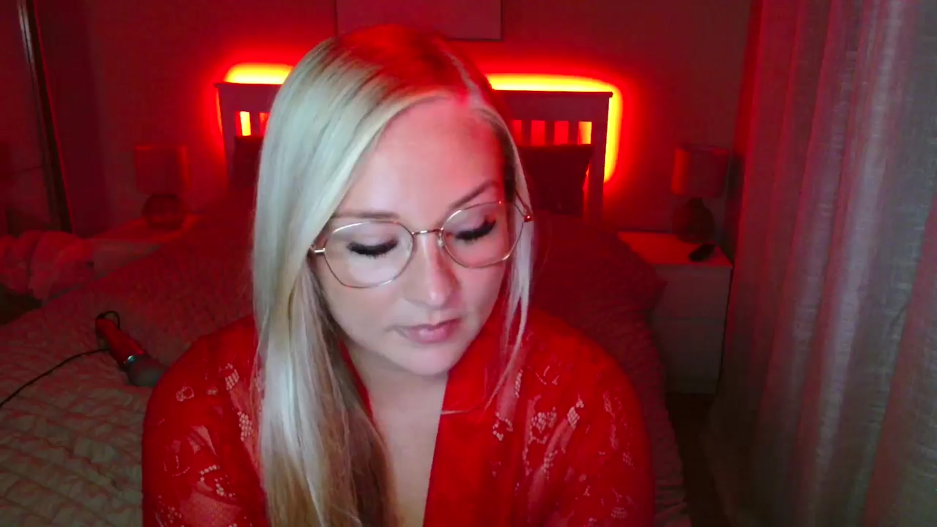 Gallery image thumbnail from AlexisBrookeX's myfreecams stream on, 08/29/2025, 23:26 image 7 of 20