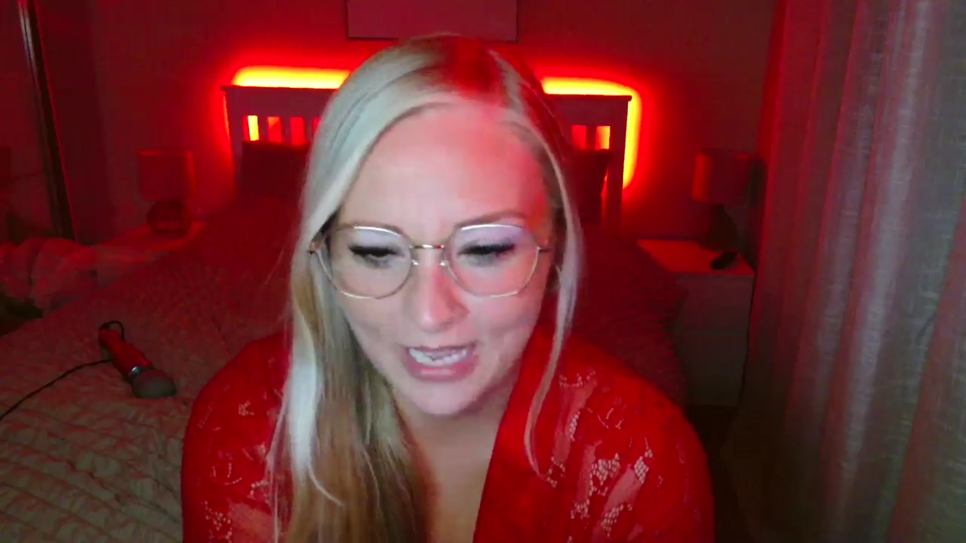 Gallery image thumbnail from AlexisBrookeX's myfreecams stream on, 08/29/2025, 23:26 image 5 of 20