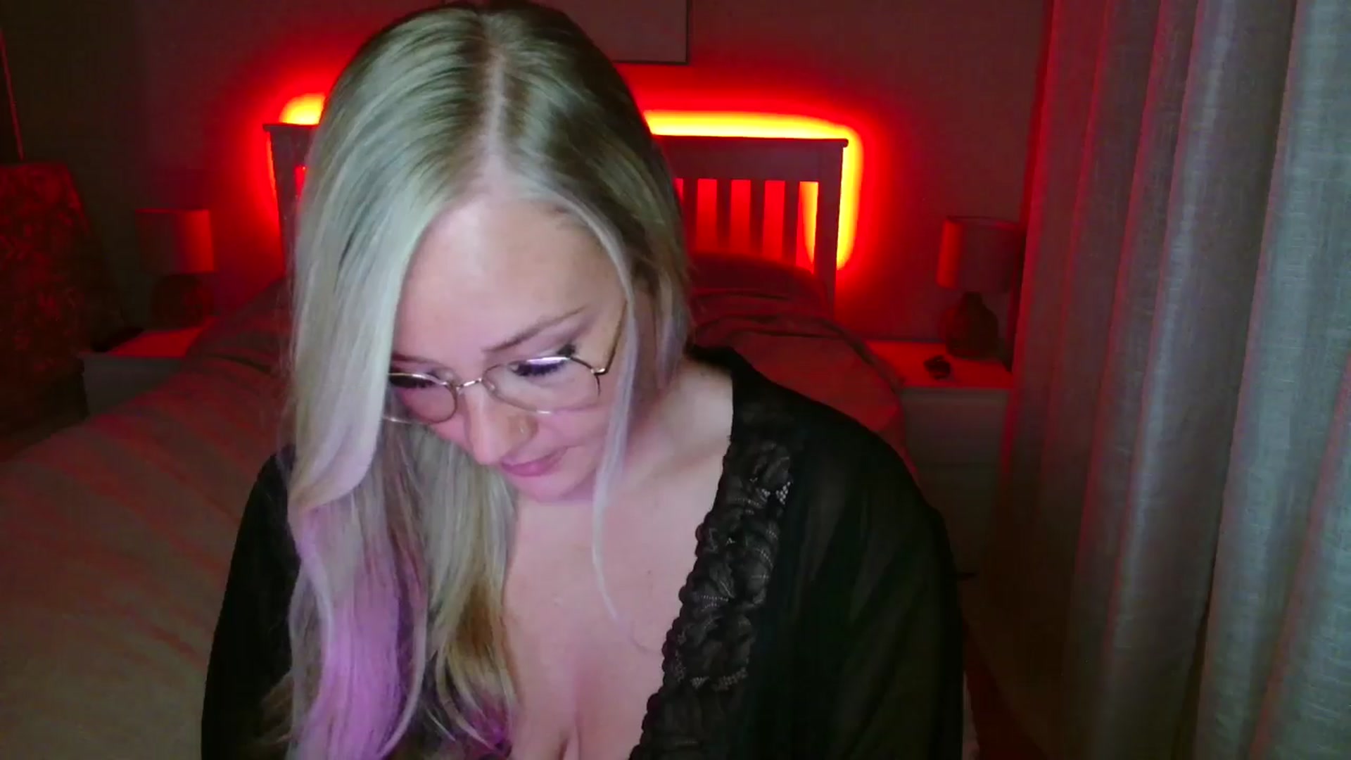 Gallery image thumbnail from AlexisBrookeX's myfreecams stream on, 09/06/2025, 24:00 image 7 of 20