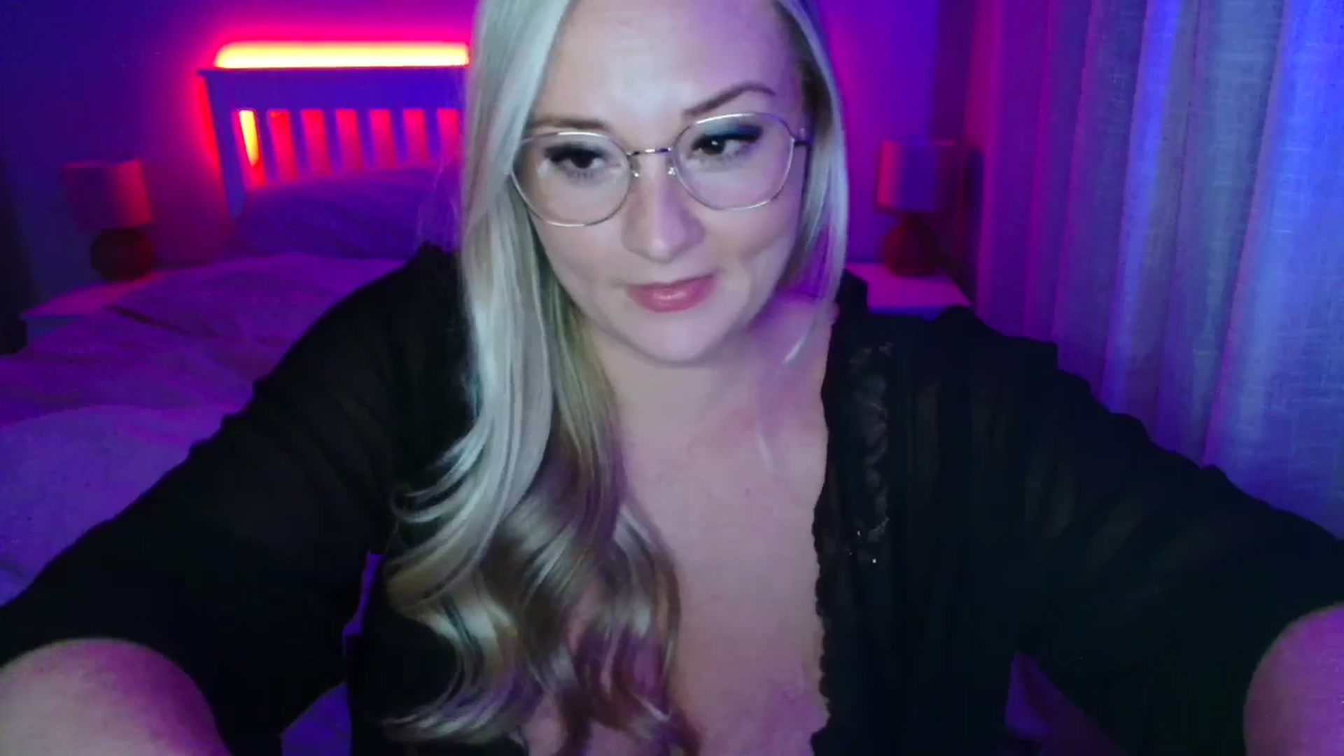 Gallery image thumbnail from AlexisBrookeX's myfreecams stream on, 09/12/2025, 23:57 image 20 of 20