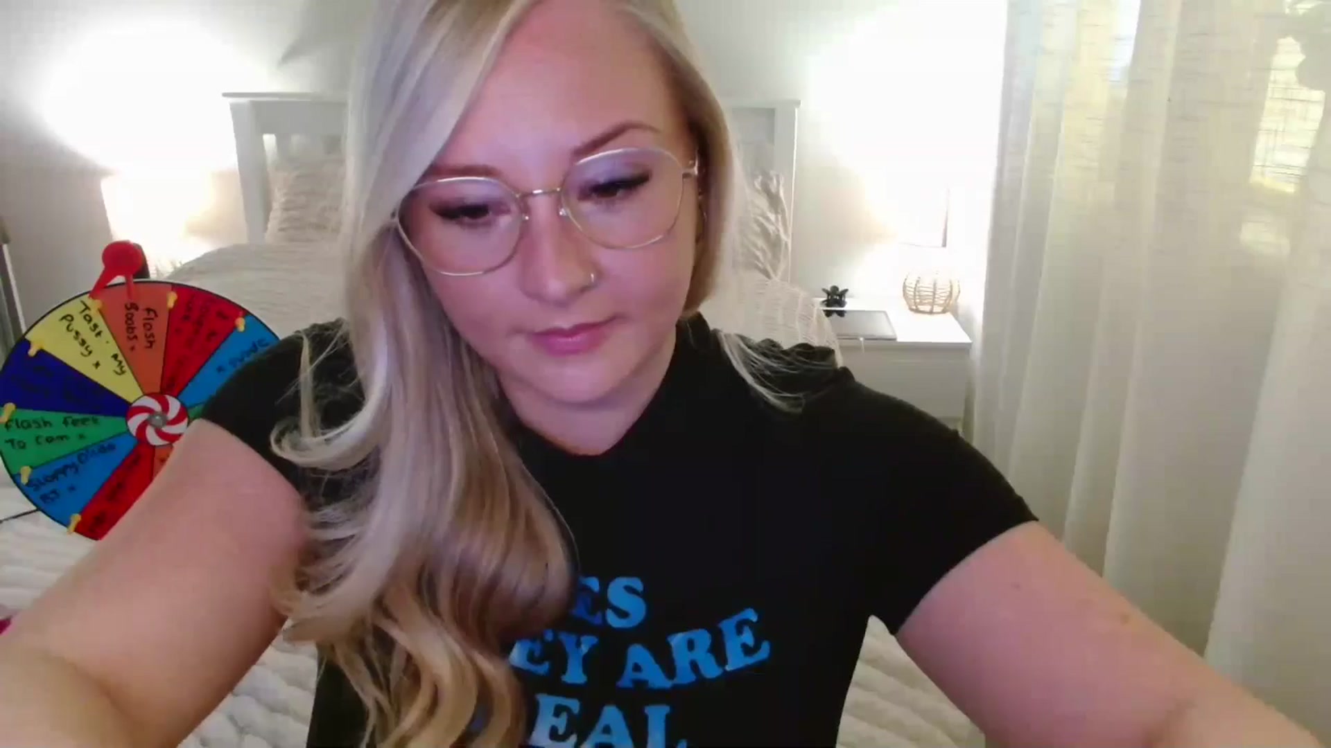 Gallery image thumbnail from AlexisBrookeX's myfreecams stream on, 09/28/2025, 13:27 image 17 of 20