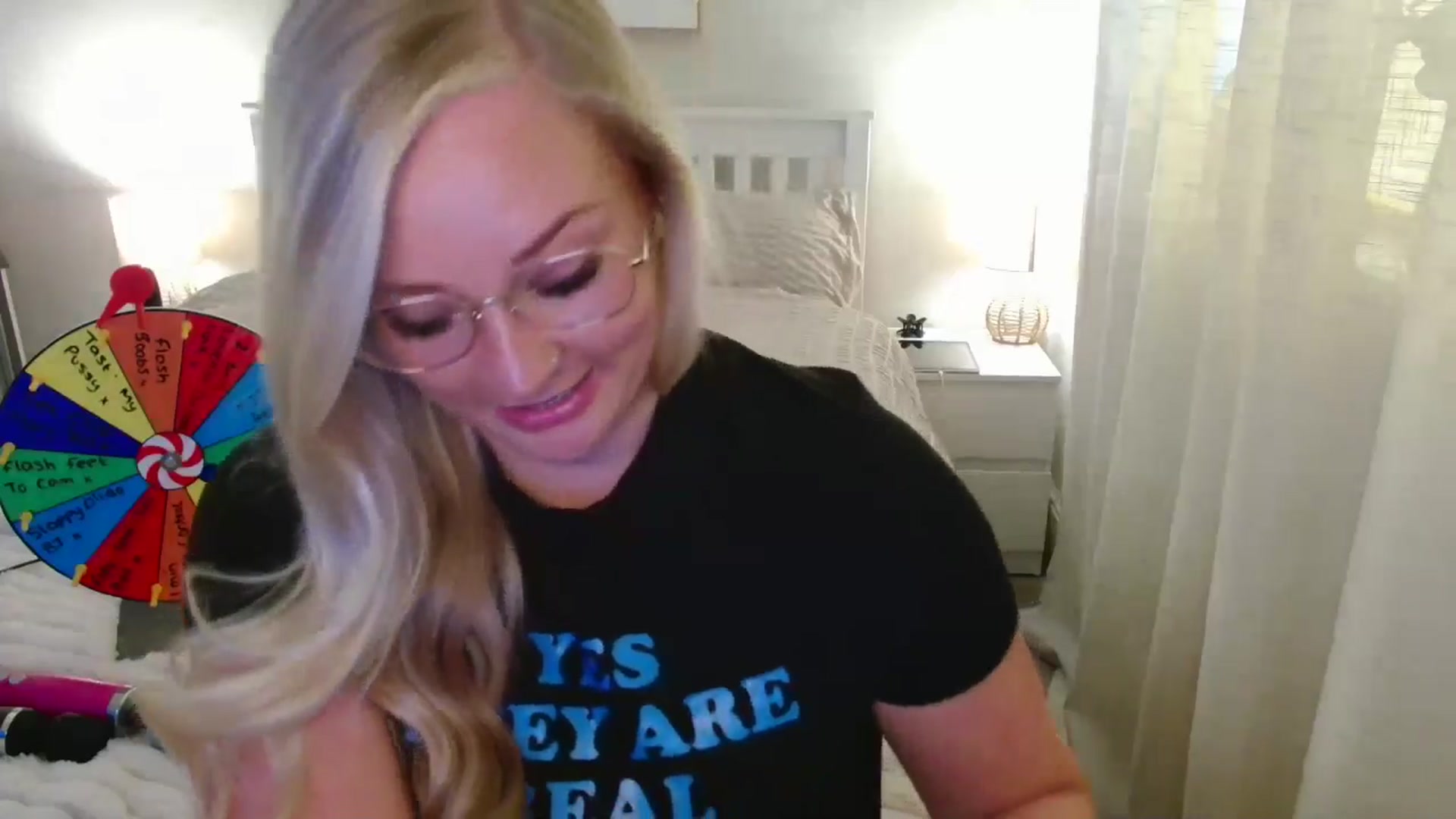 Gallery image thumbnail from AlexisBrookeX's myfreecams stream on, 09/28/2025, 13:27 image 14 of 20