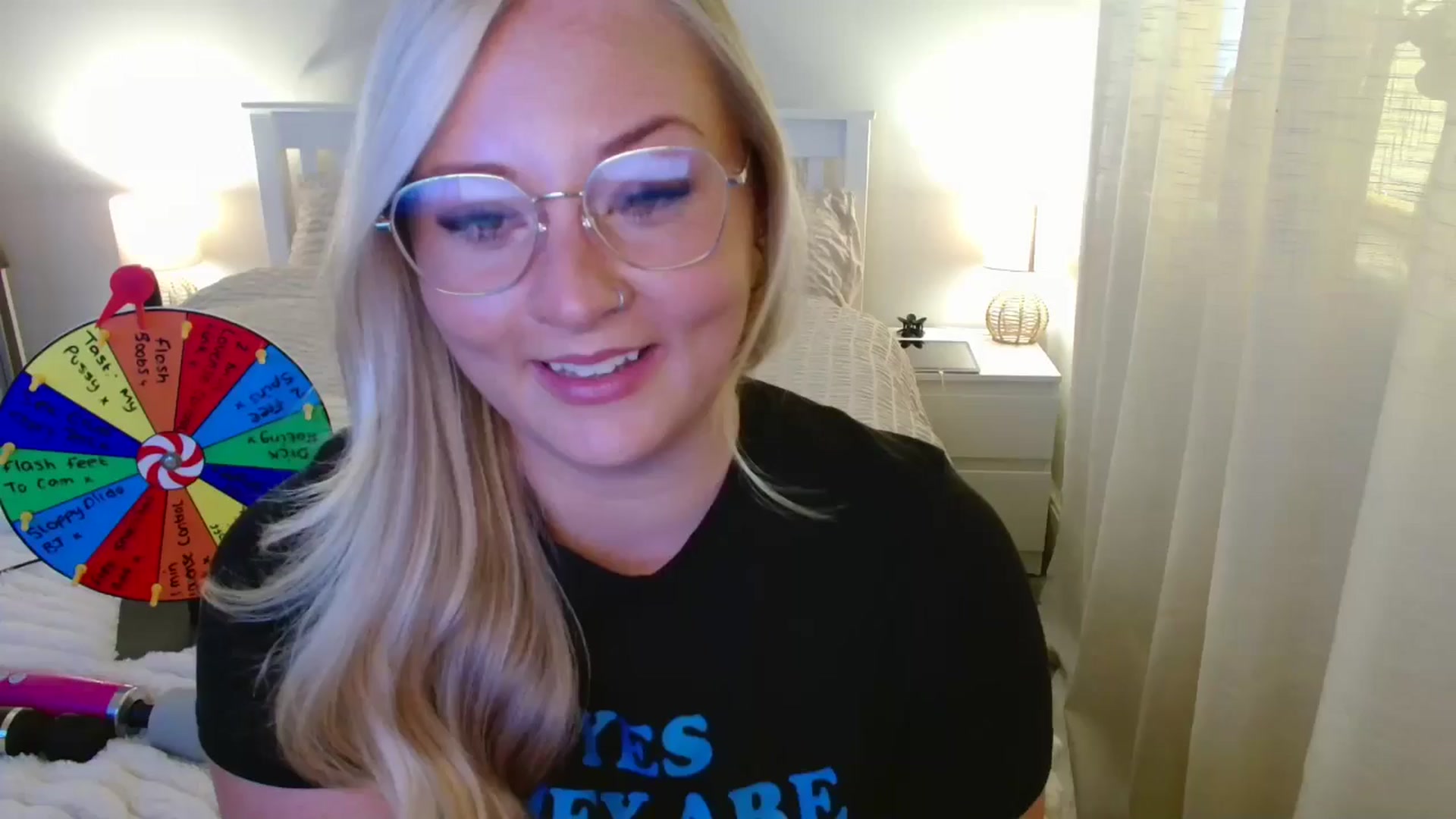 Gallery image thumbnail from AlexisBrookeX's myfreecams stream on, 09/28/2025, 13:27 image 18 of 20