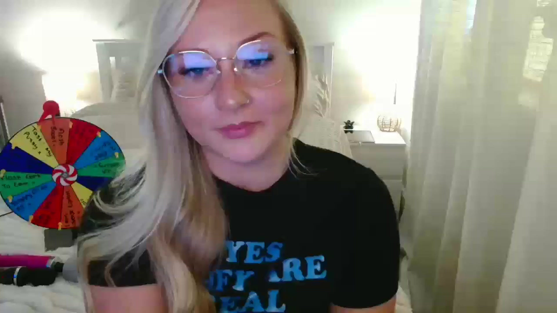 Gallery image thumbnail from AlexisBrookeX's myfreecams stream on, 09/28/2025, 13:27 image 3 of 20