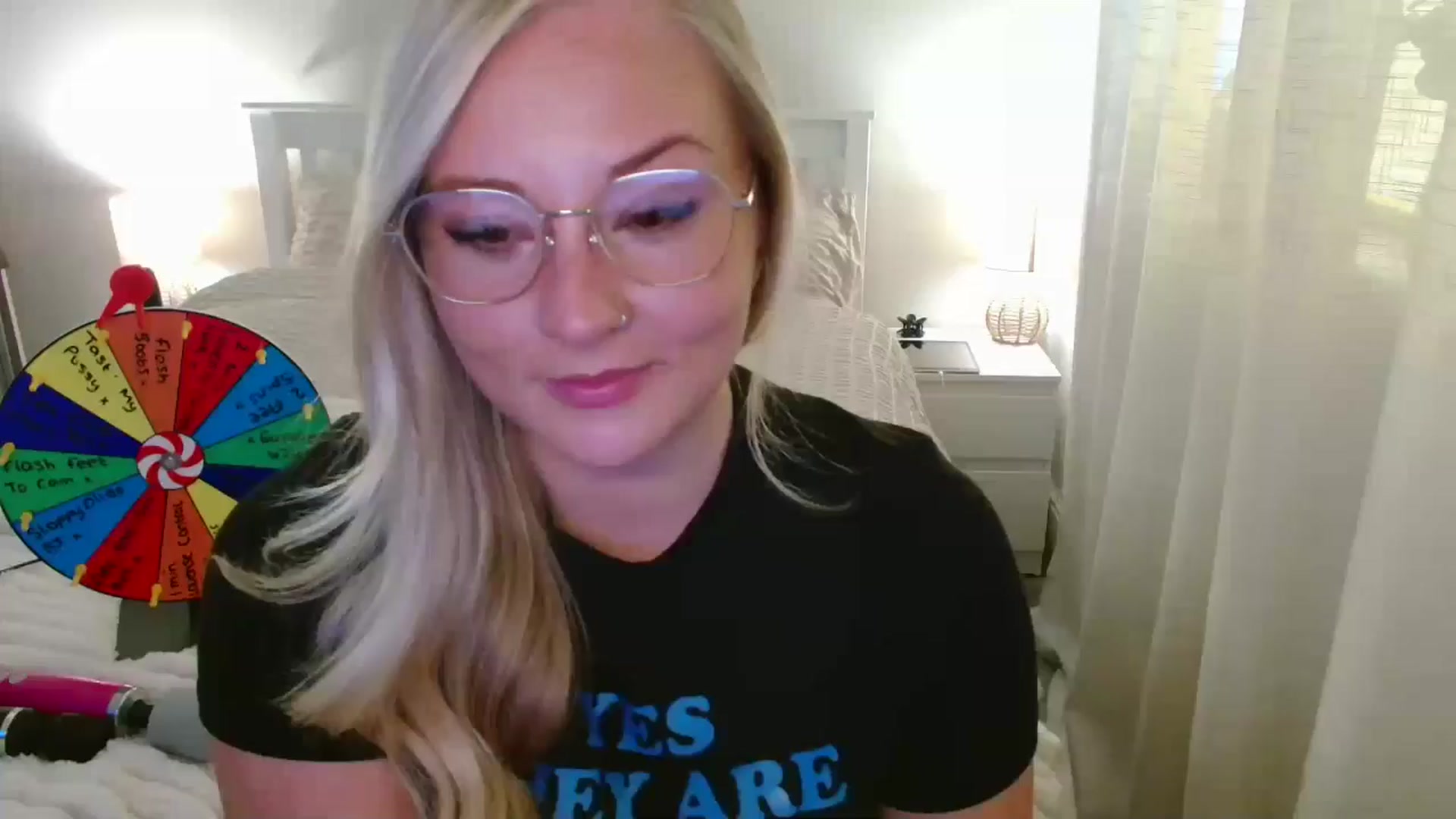 Gallery image thumbnail from AlexisBrookeX's myfreecams stream on, 09/28/2025, 13:27 image 15 of 20