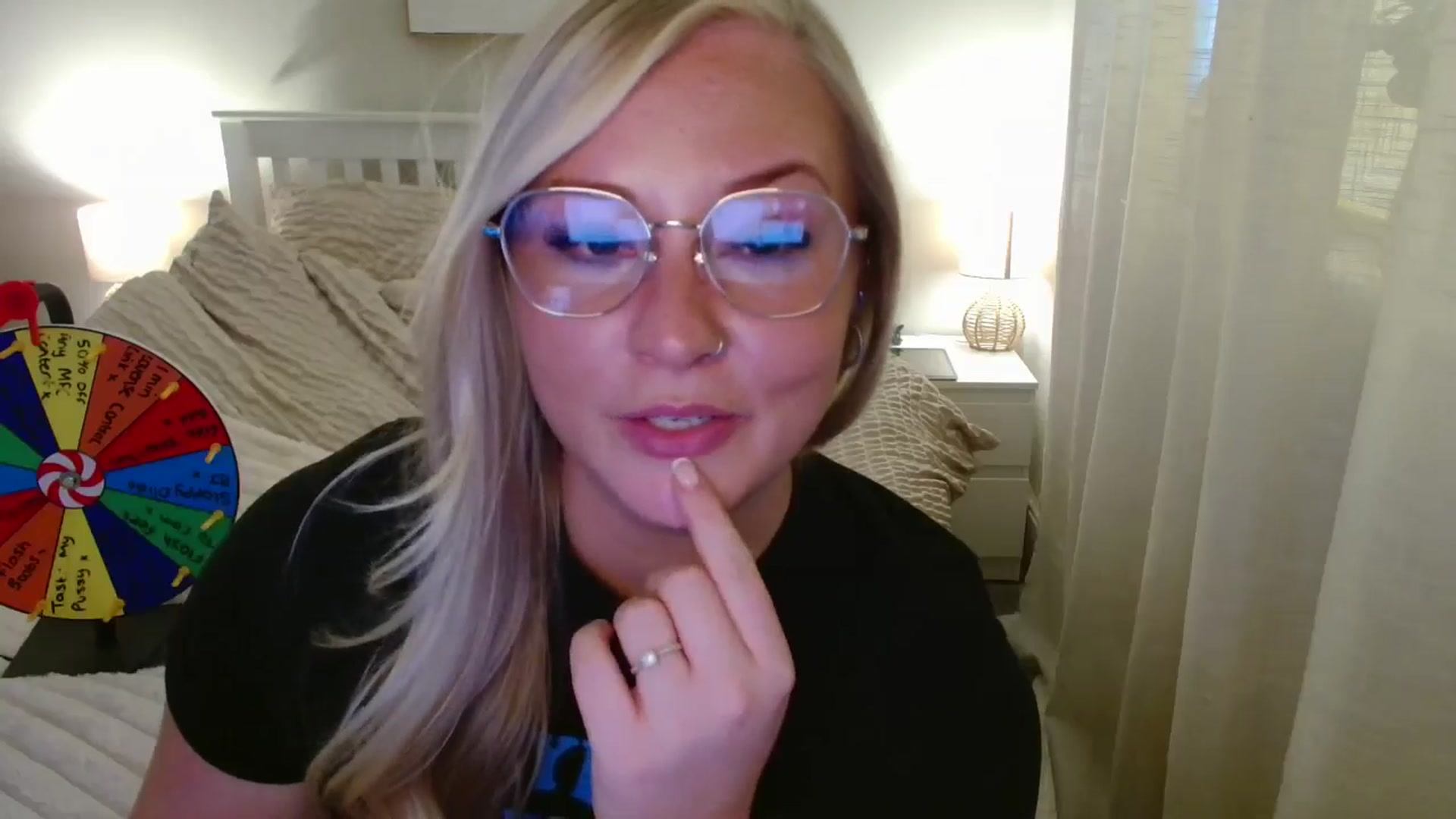 Gallery image thumbnail from AlexisBrookeX's myfreecams stream on, 09/28/2025, 14:45 image 17 of 20