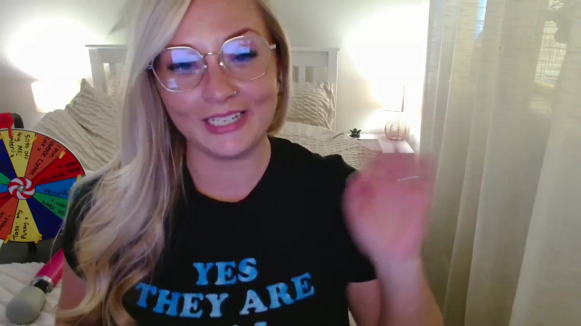 Gallery image thumbnail from AlexisBrookeX's myfreecams stream on, 09/28/2025, 14:45 image 9 of 20
