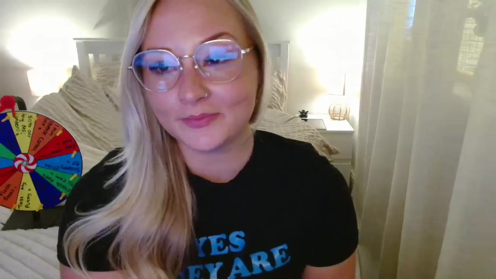 Gallery image thumbnail from AlexisBrookeX's myfreecams stream on, 09/28/2025, 14:45 image 16 of 20