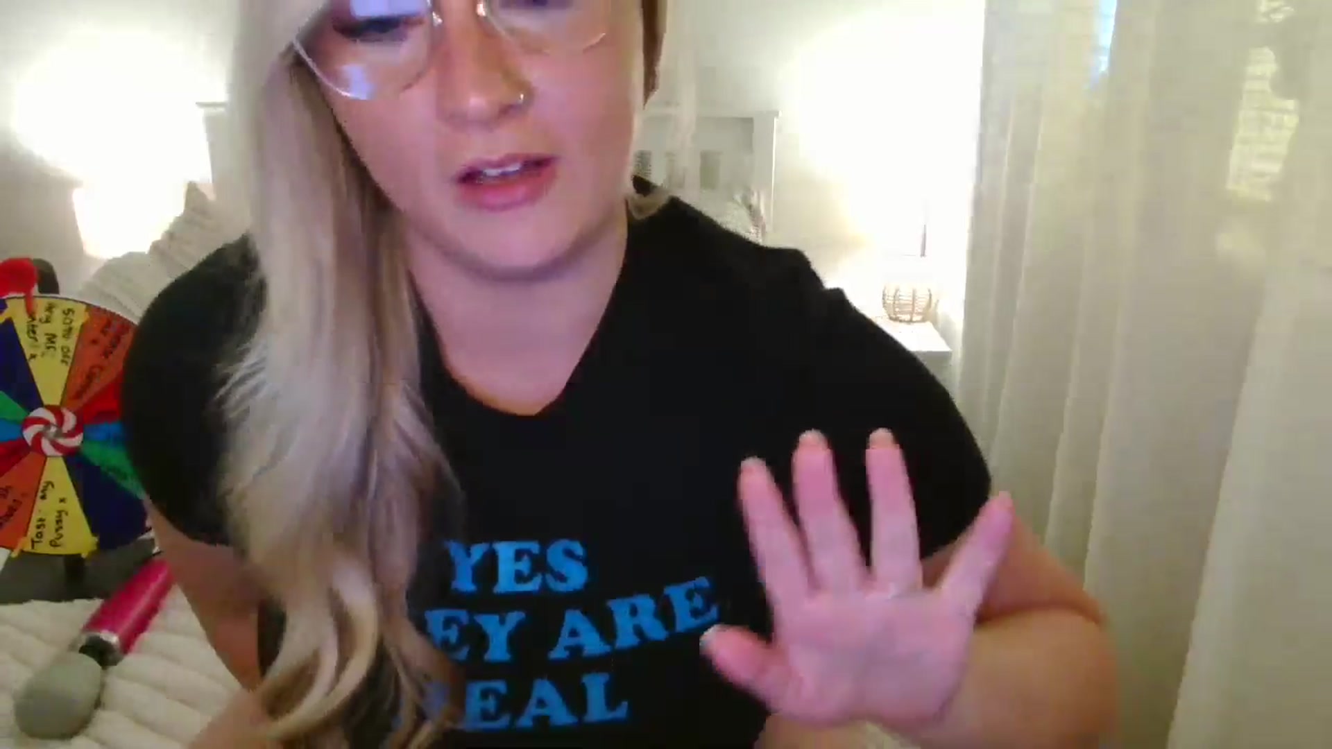 Gallery image thumbnail from AlexisBrookeX's myfreecams stream on, 09/28/2025, 14:45 image 10 of 20