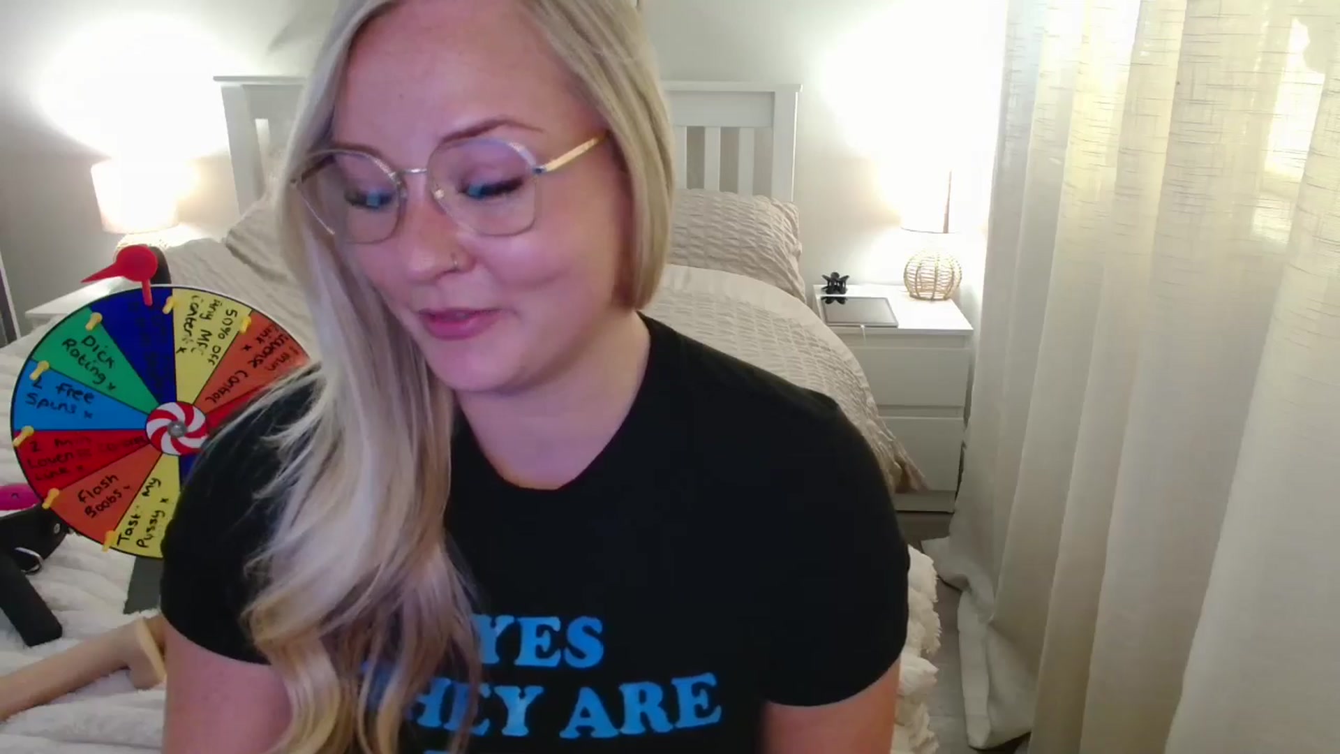 Gallery image thumbnail from AlexisBrookeX's myfreecams stream on, 09/28/2025, 15:33 image 19 of 20